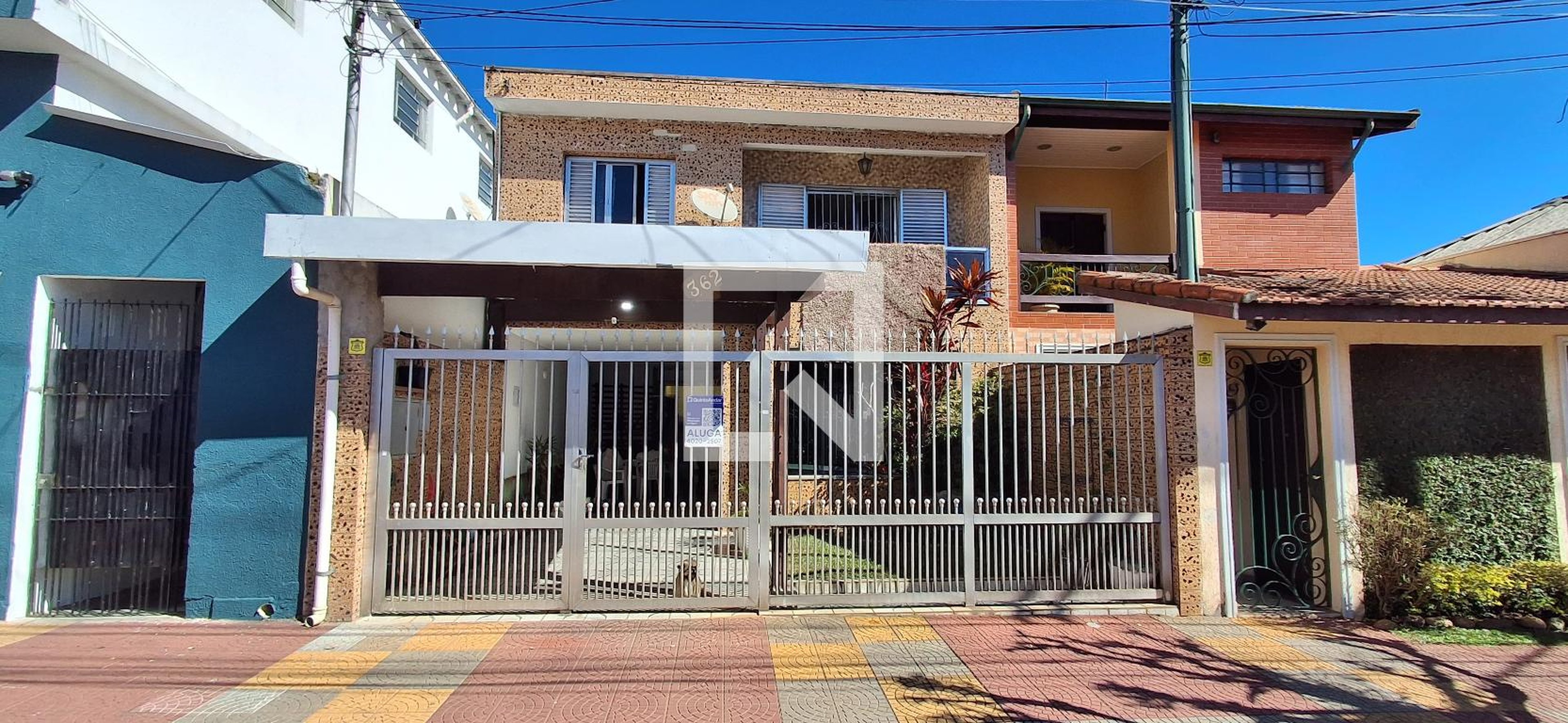 Fachada Condomínio em Rua Senador Fláquer, 362