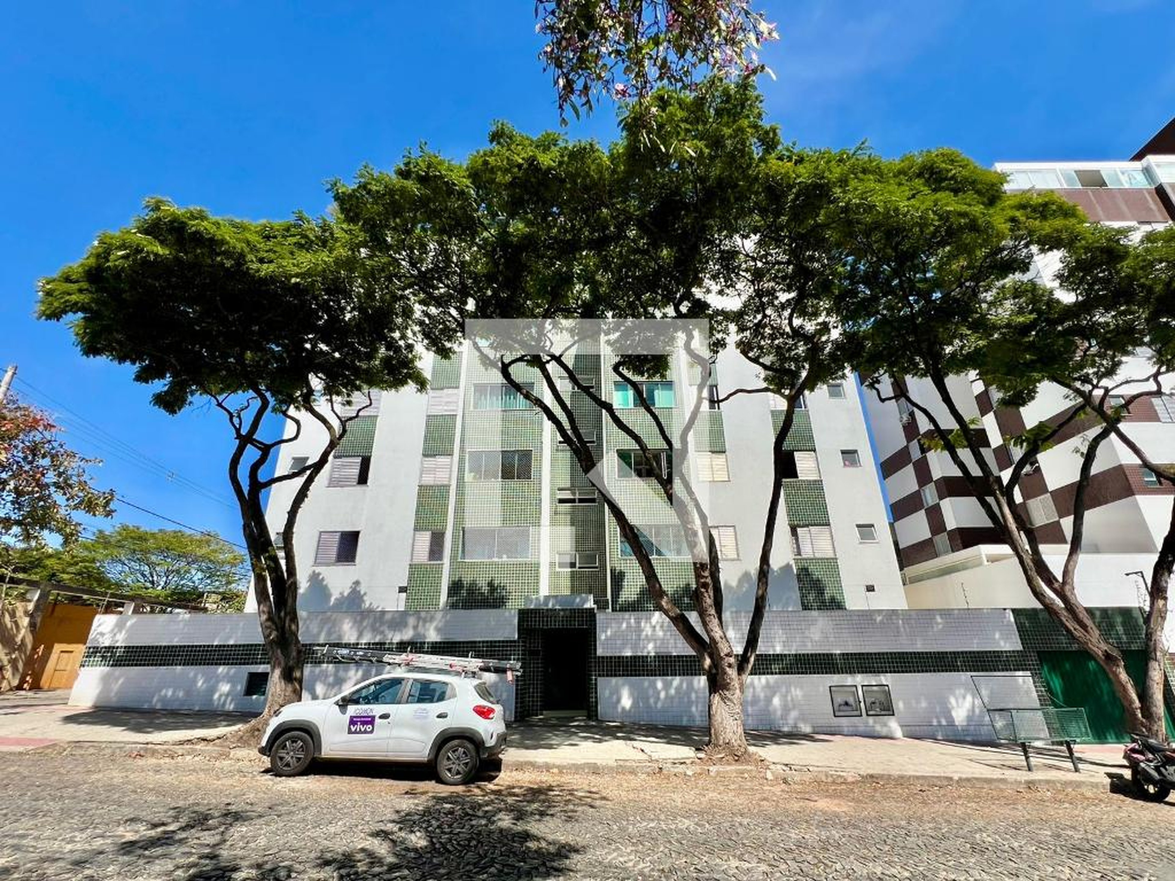 Fachada Edifício Solar das Esmeraldas