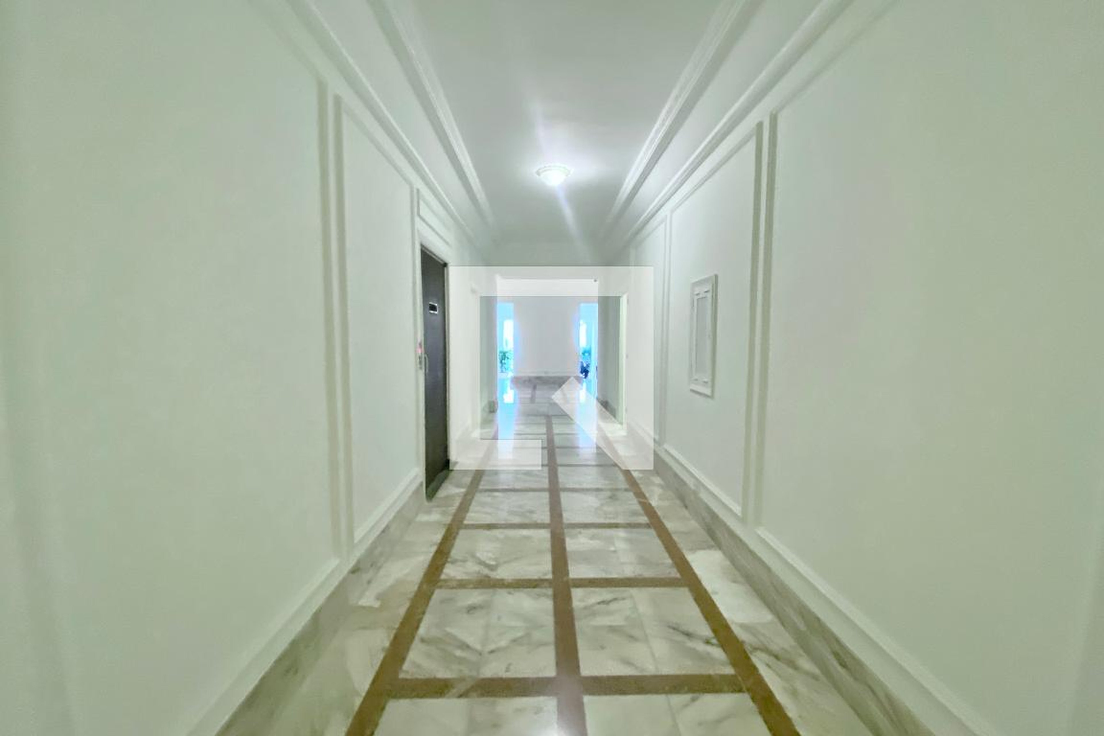 Hall de entrada - Mondesir