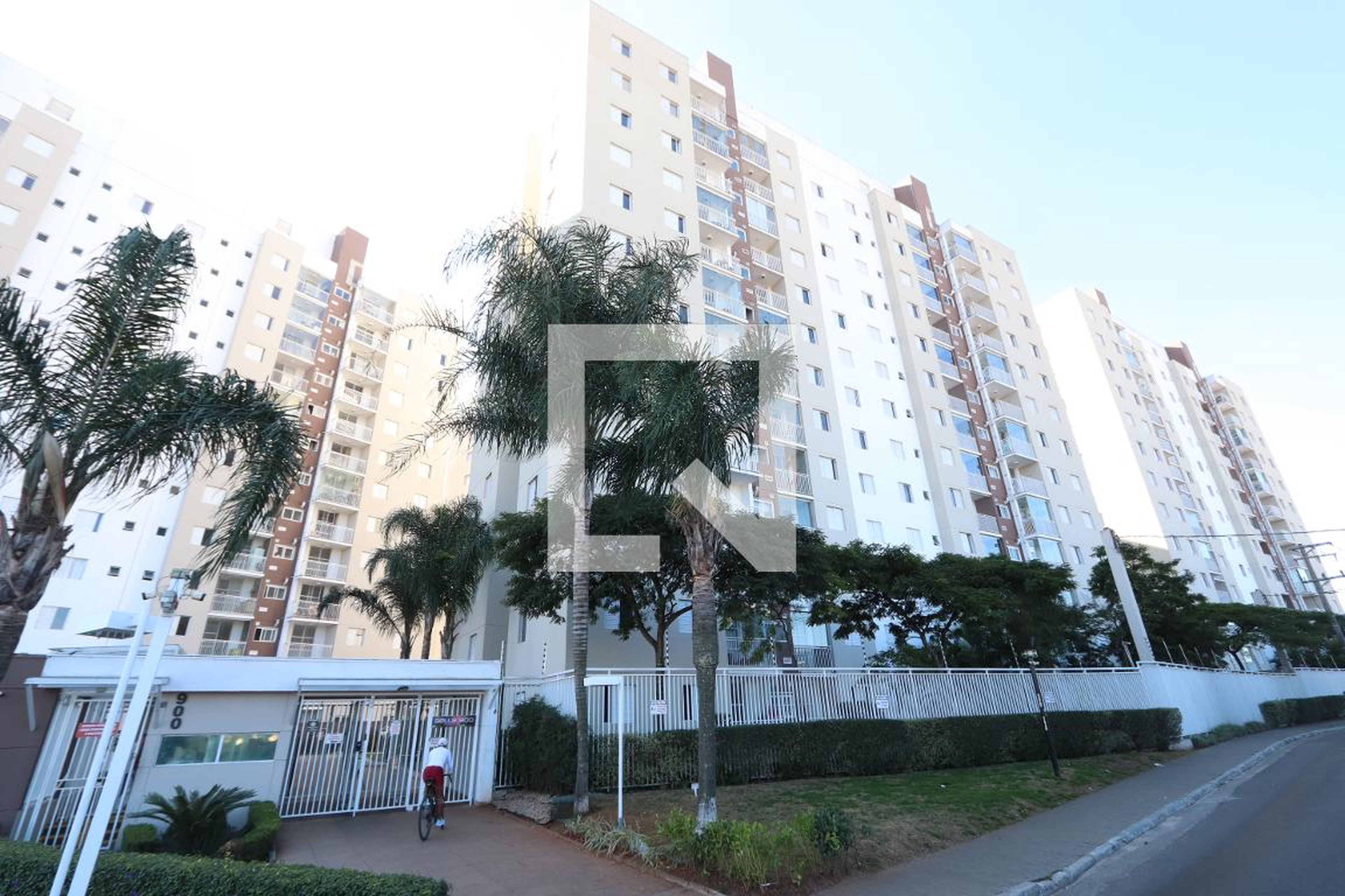 Fachada do condomínio Condomínio Bella Anhaia Mello