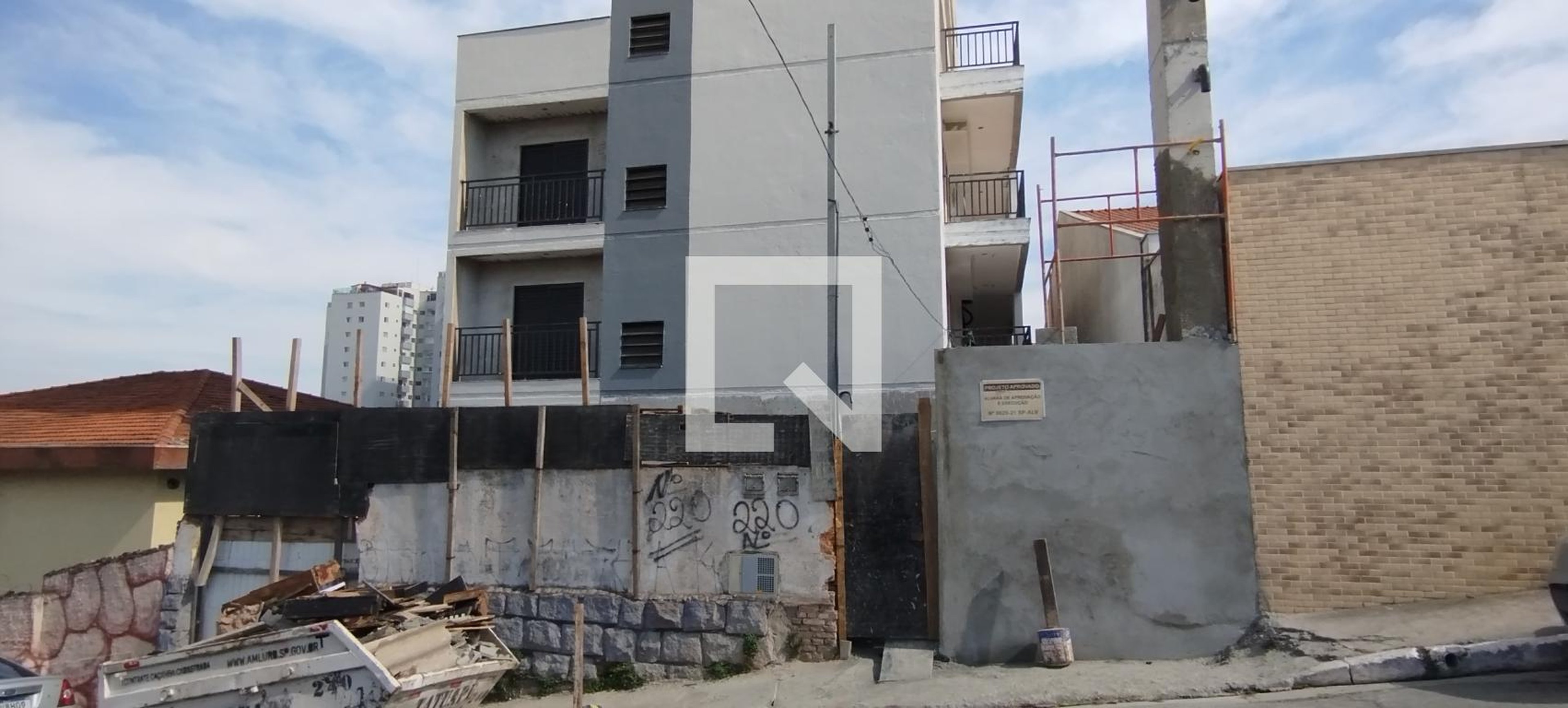 Fachada Condomínio em Rua João Graeber, 220