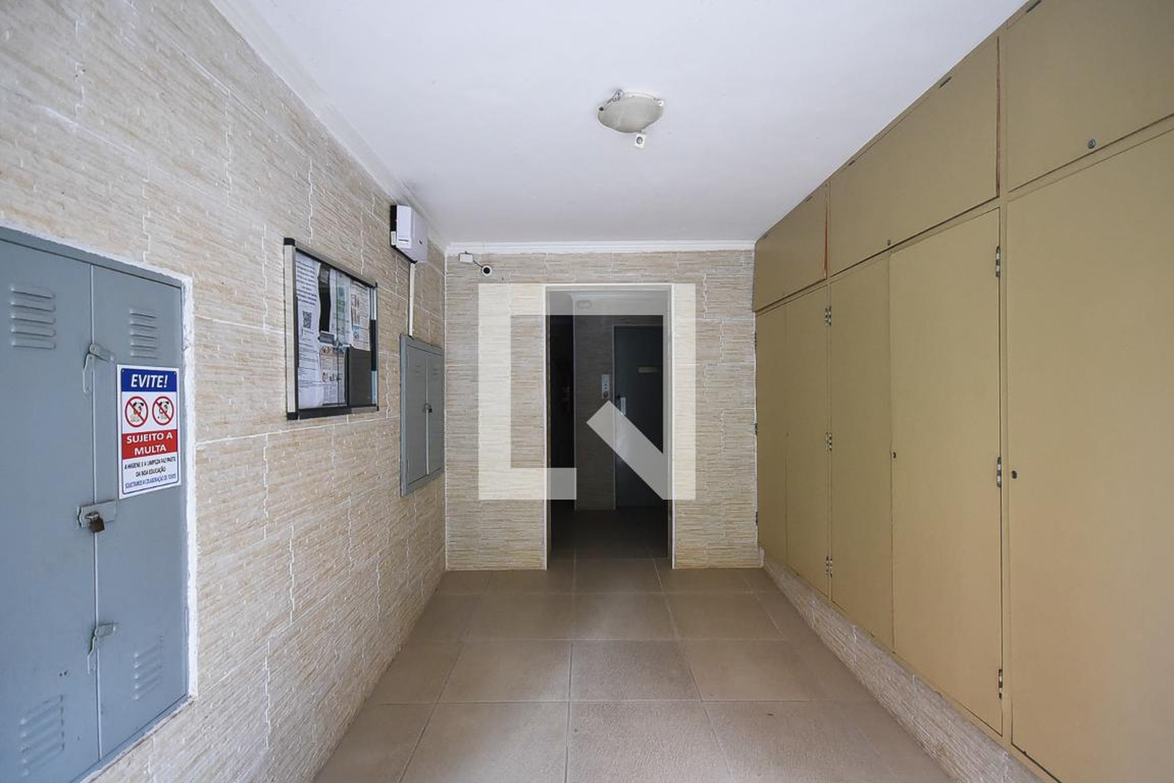 Hall Social - Equador