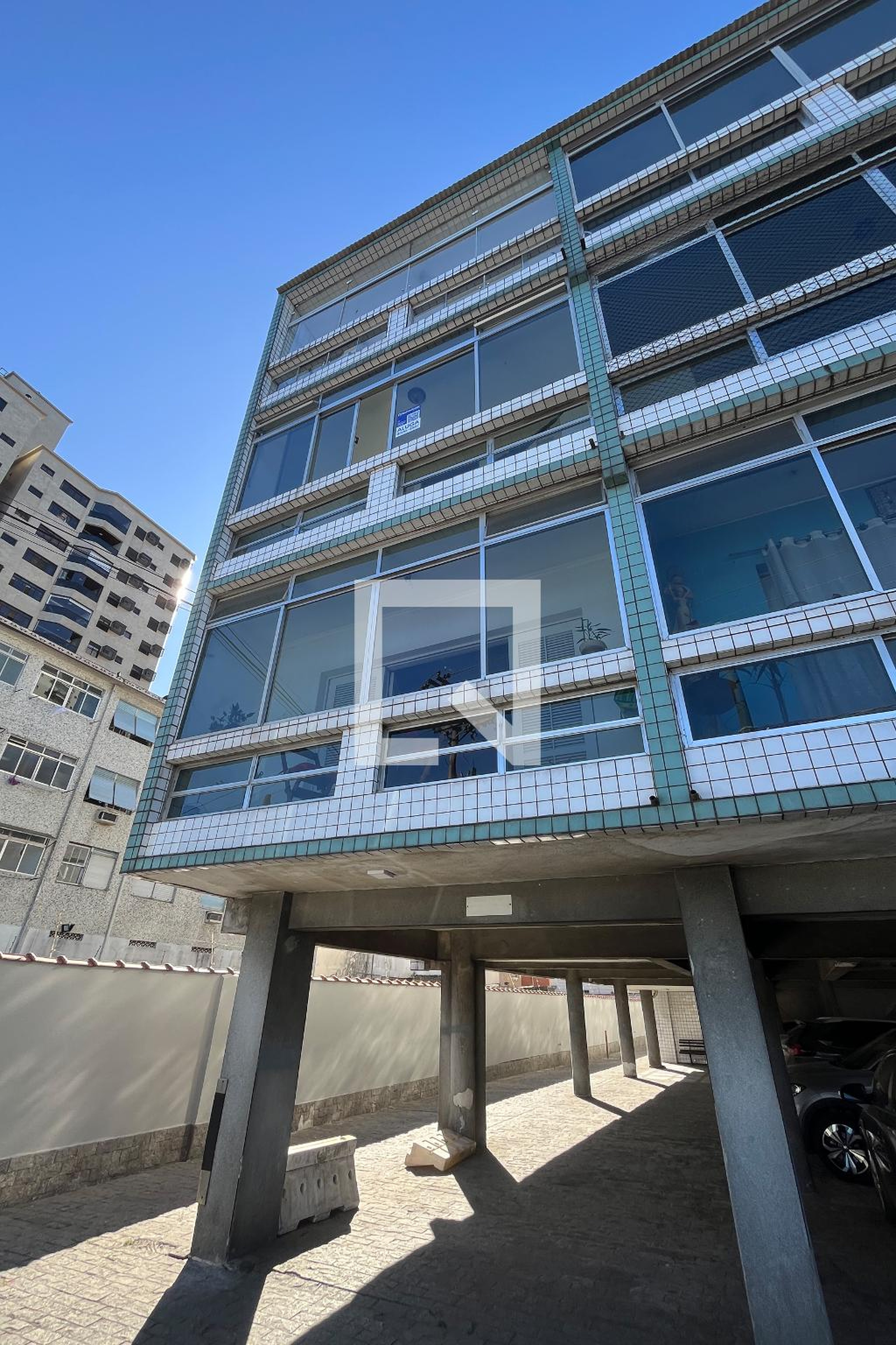 Fachada do Prédio Condomínio Navegantes