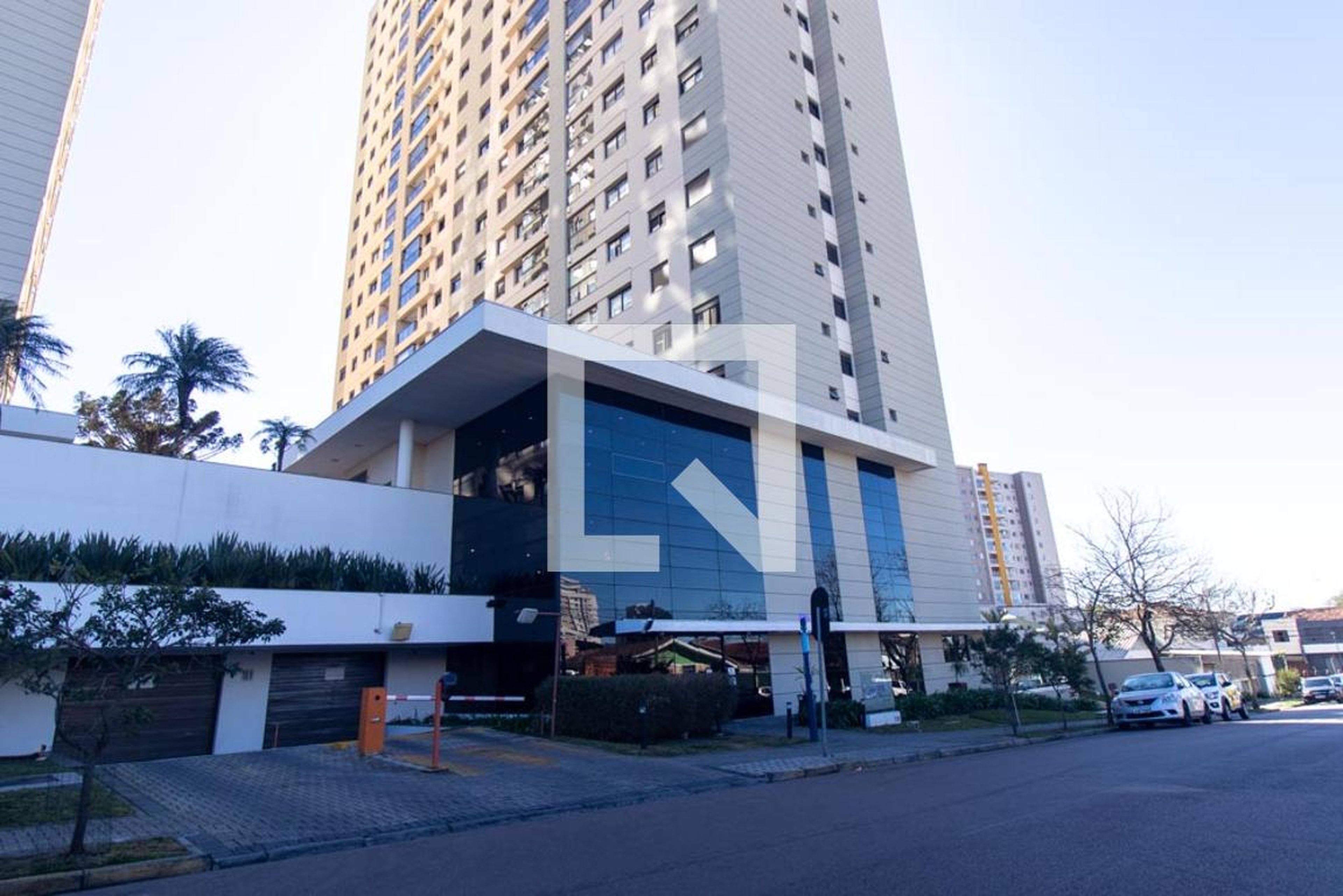 Fachada do Condomínio Condomínio Life Residence Club