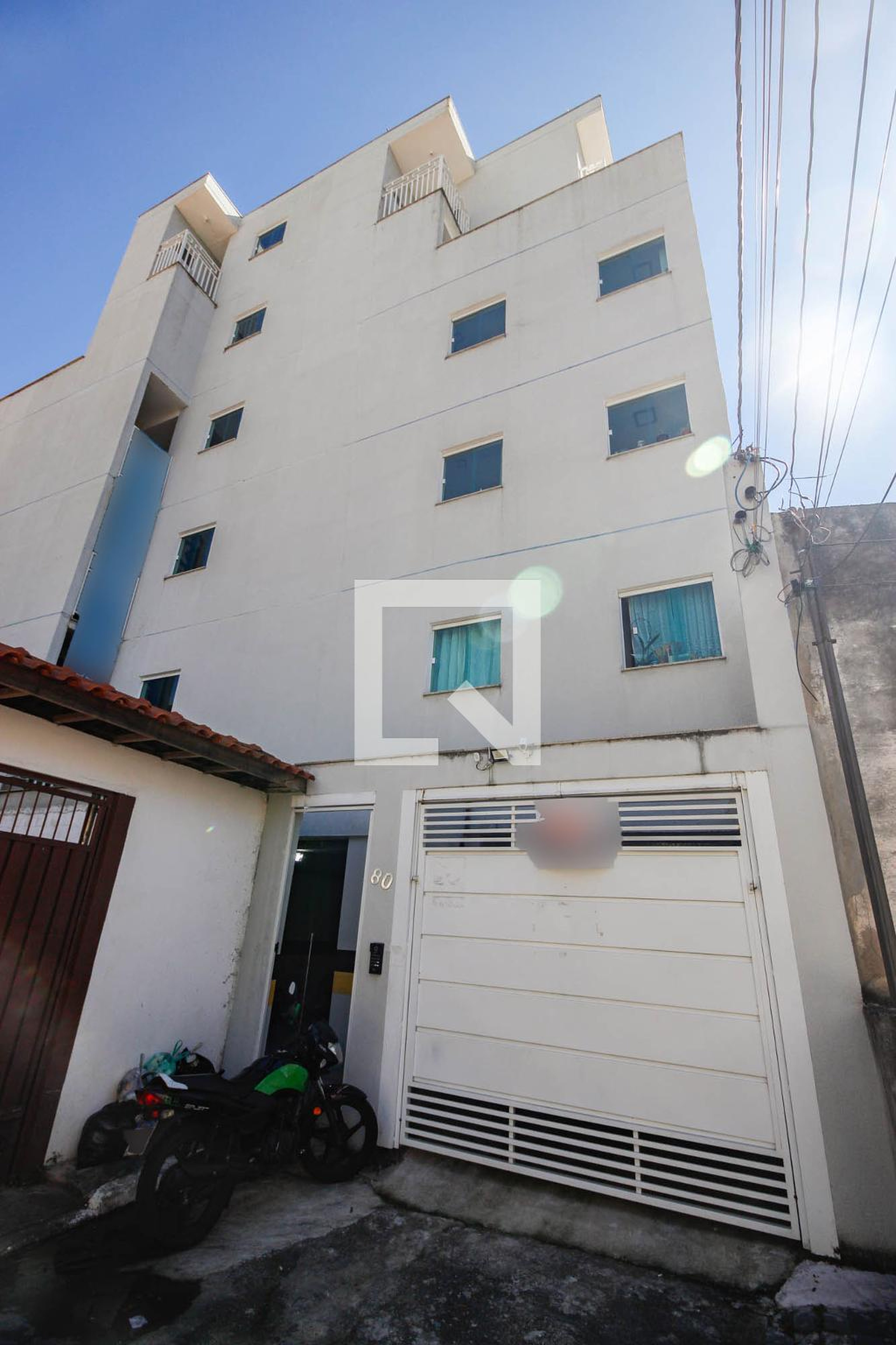 Fachada Condomínio em Travessa Preciosa, 80