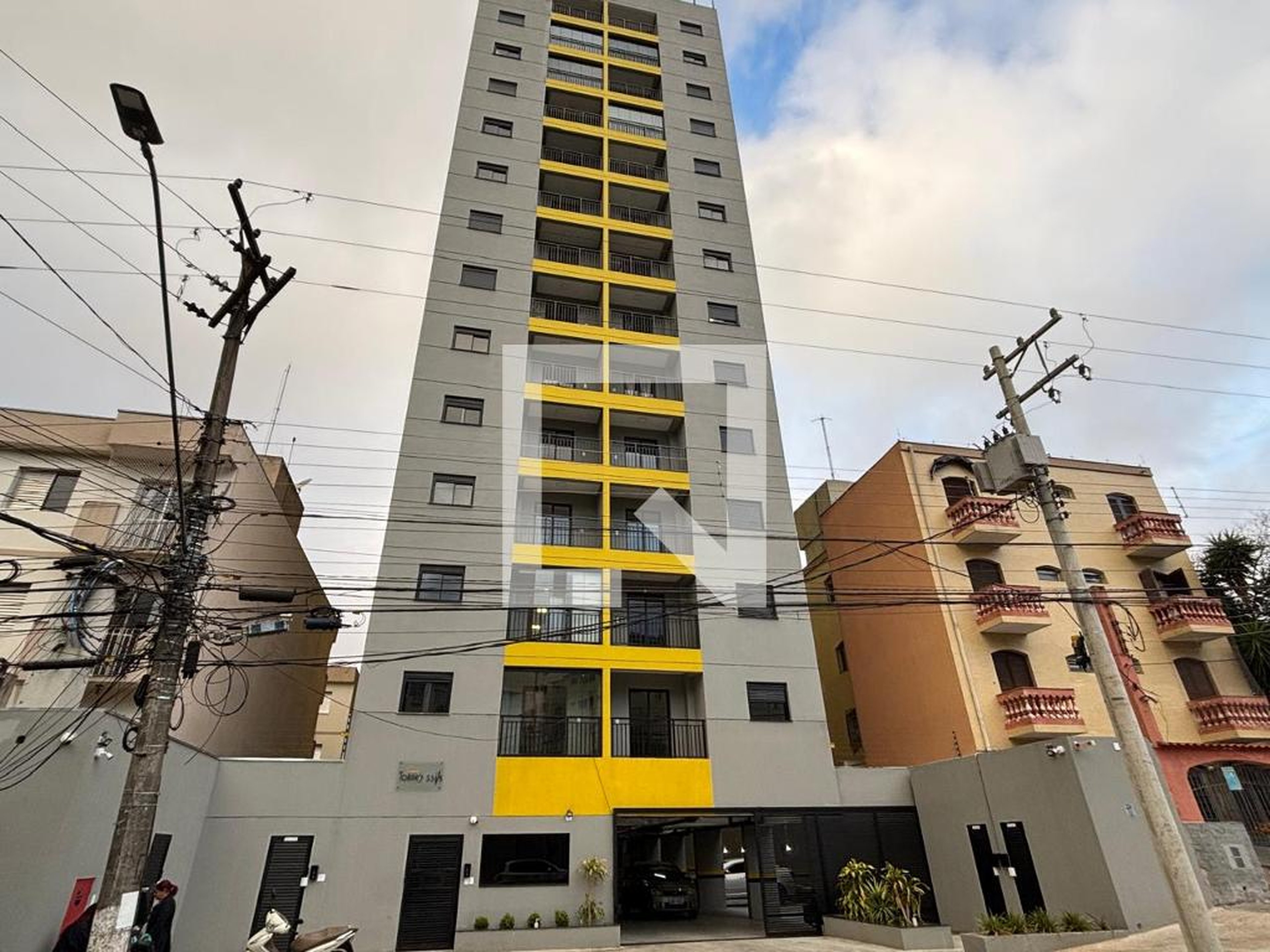 Fachada Condomínio em Rua Luísiana, 531
