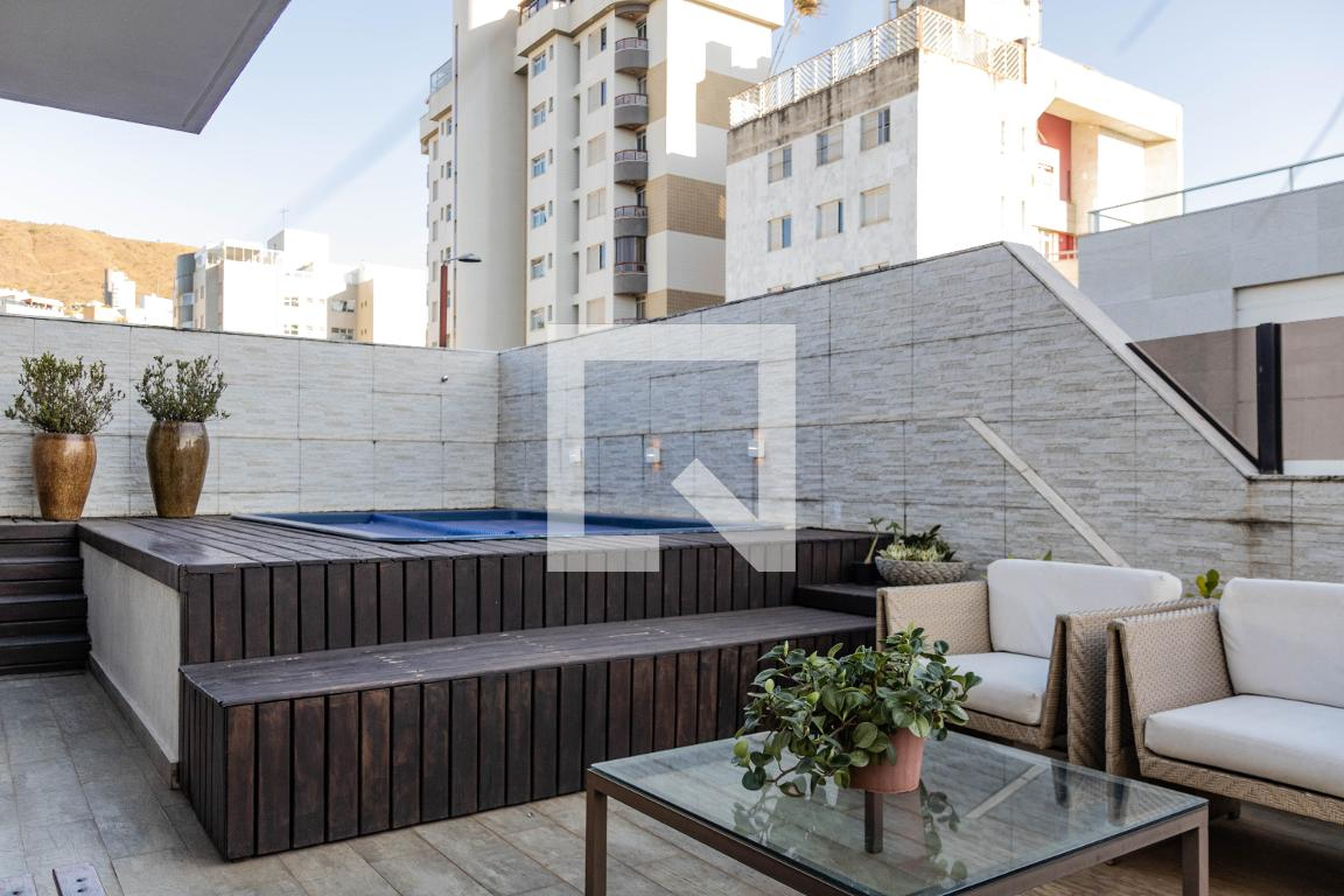 Piscina - Edifício Mont Tremblant