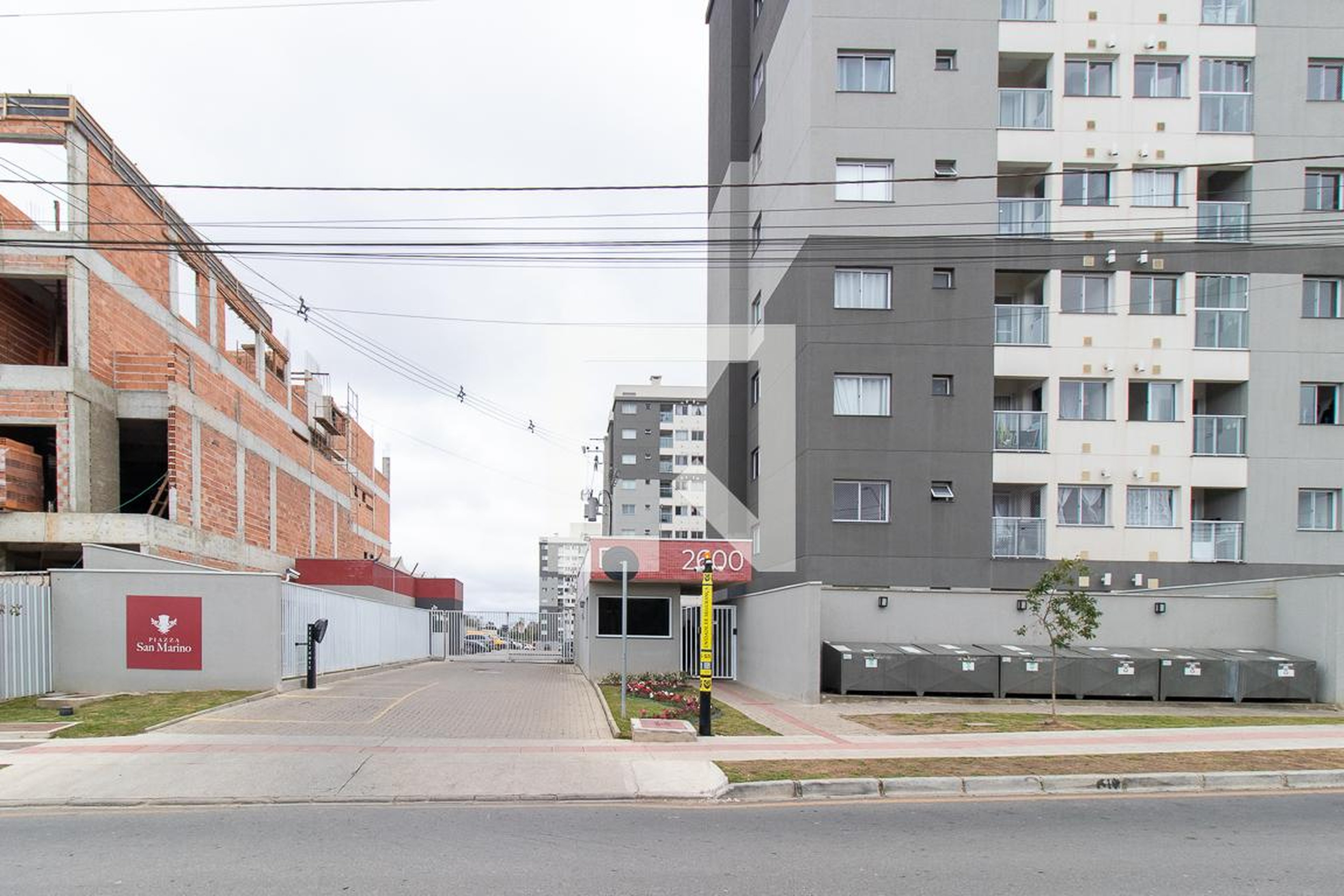 Fachada do condomínio Condomínio Piazza San Marino