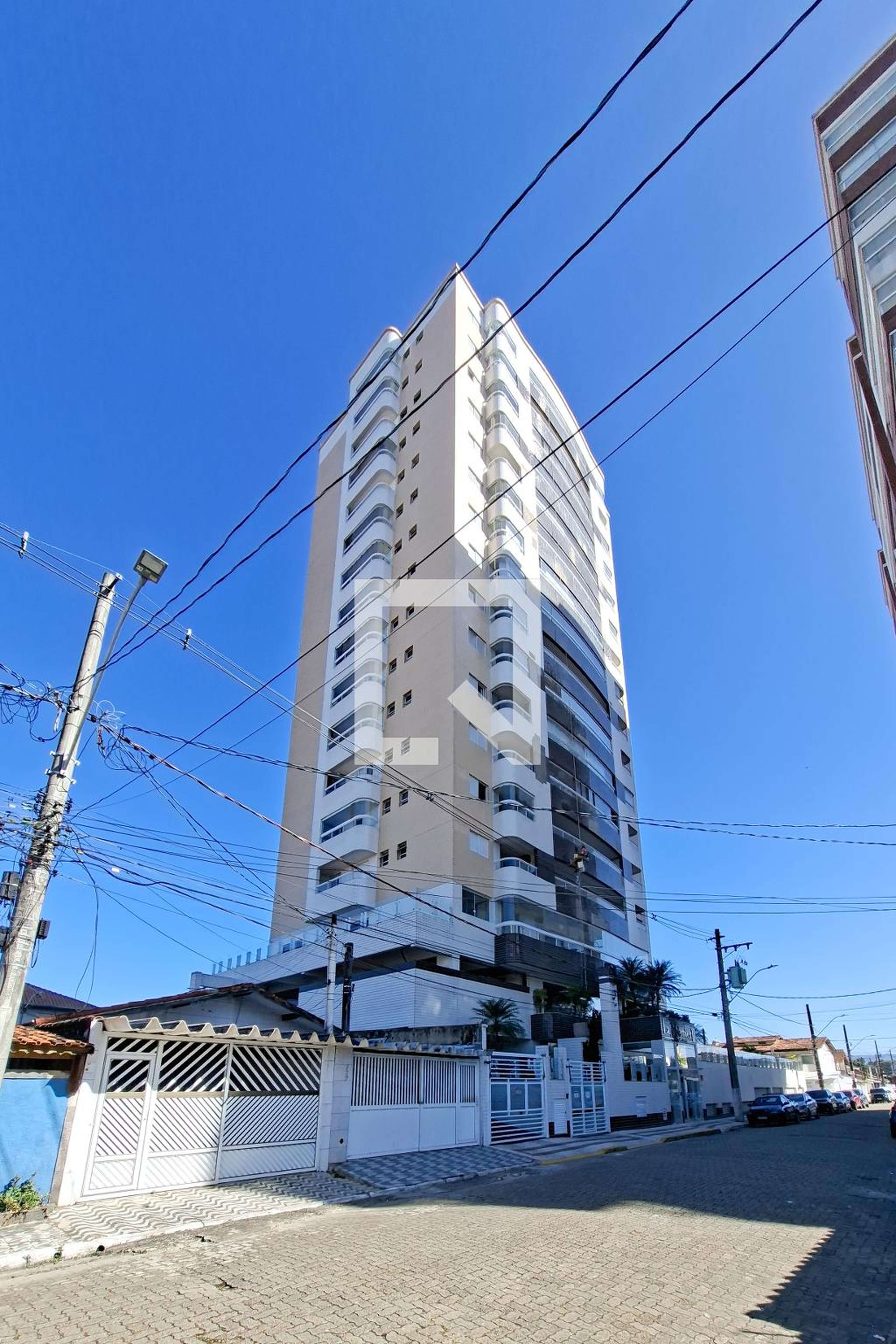 Fachada do Prédio Condomínio LA Premier II