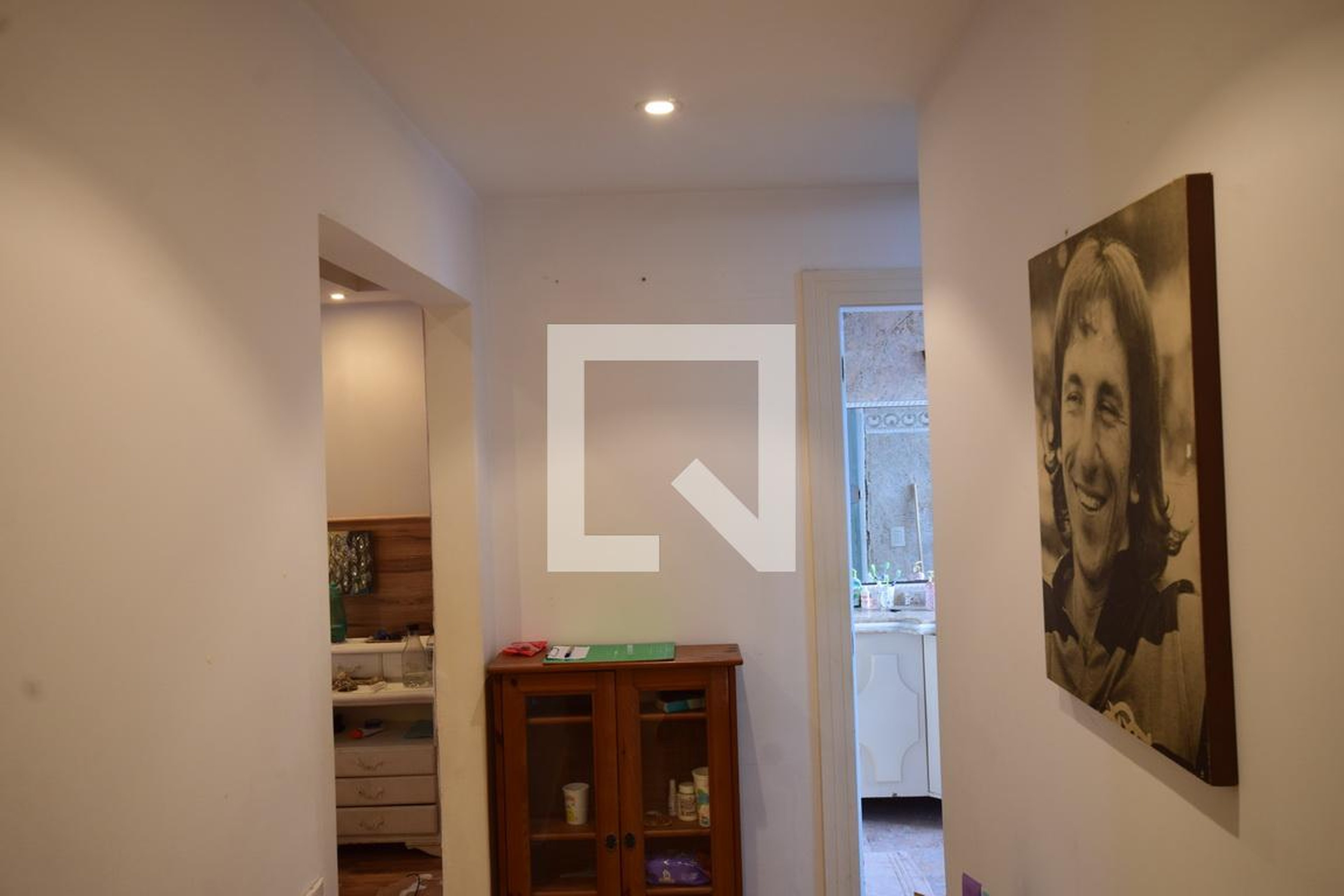 Hall Condomínio em Rua Icarahy da Silveira, 163