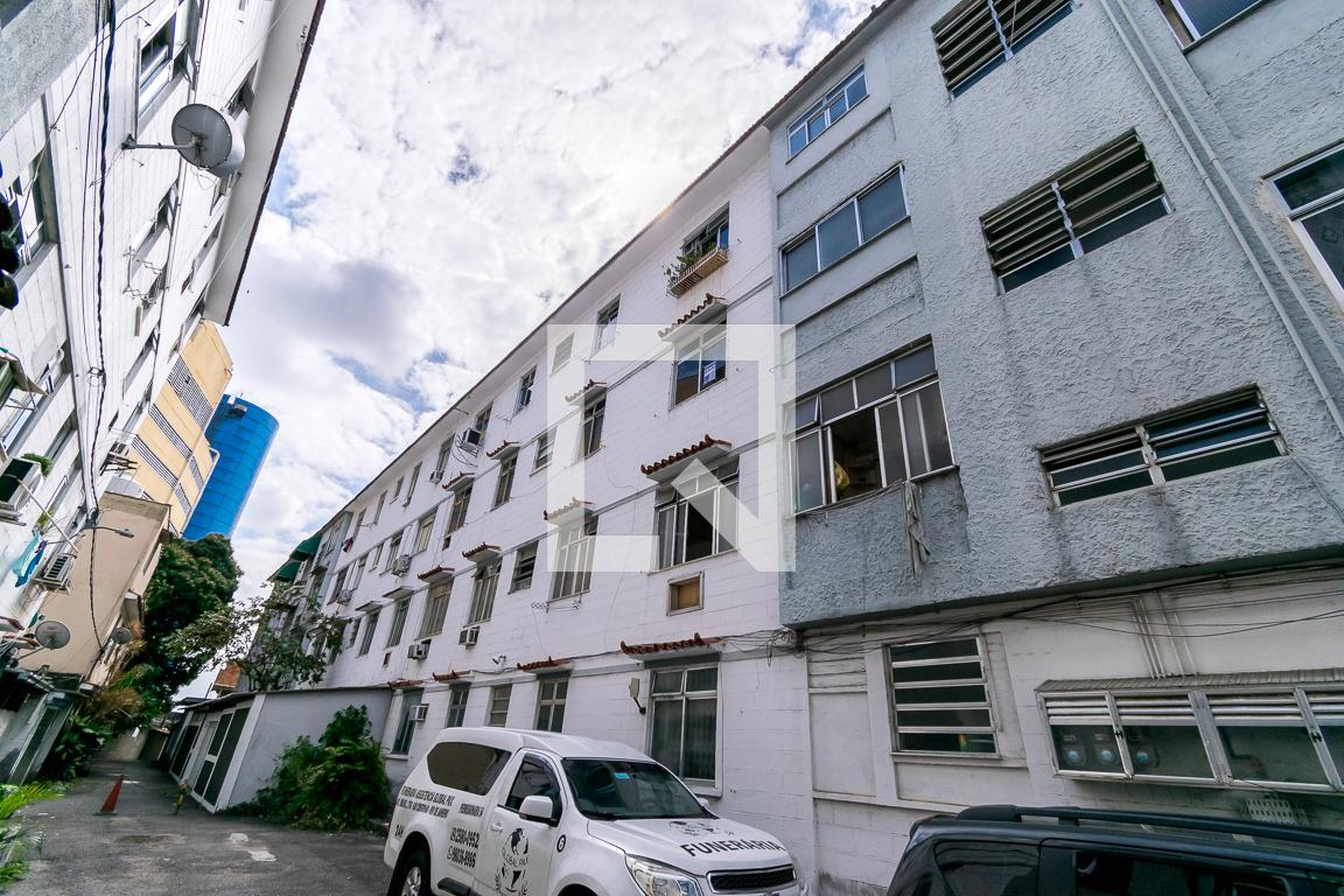 Fachada do Prédio Condomínio em Rua Estremadura, 40