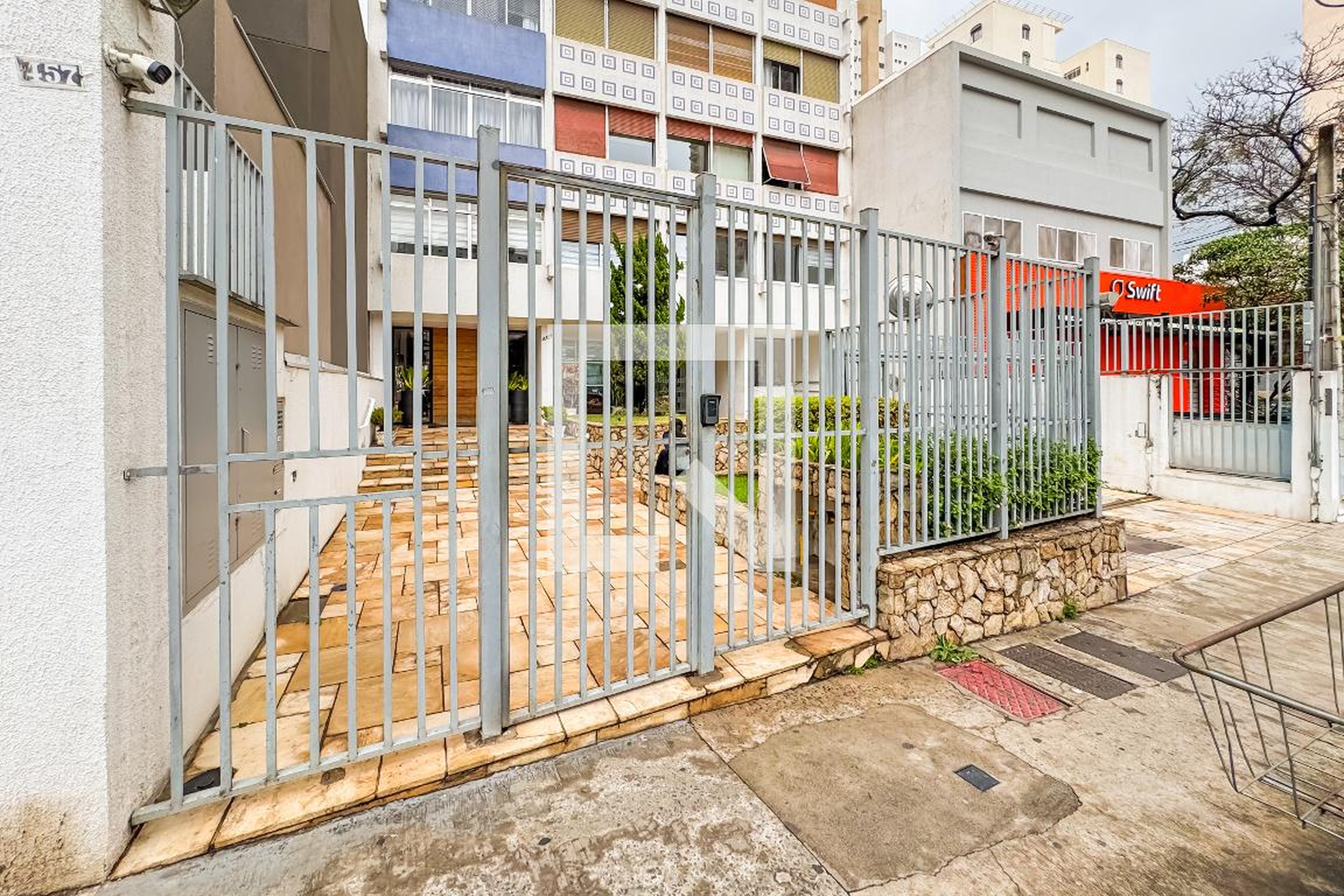 Fachada Condomínio Dona Paula