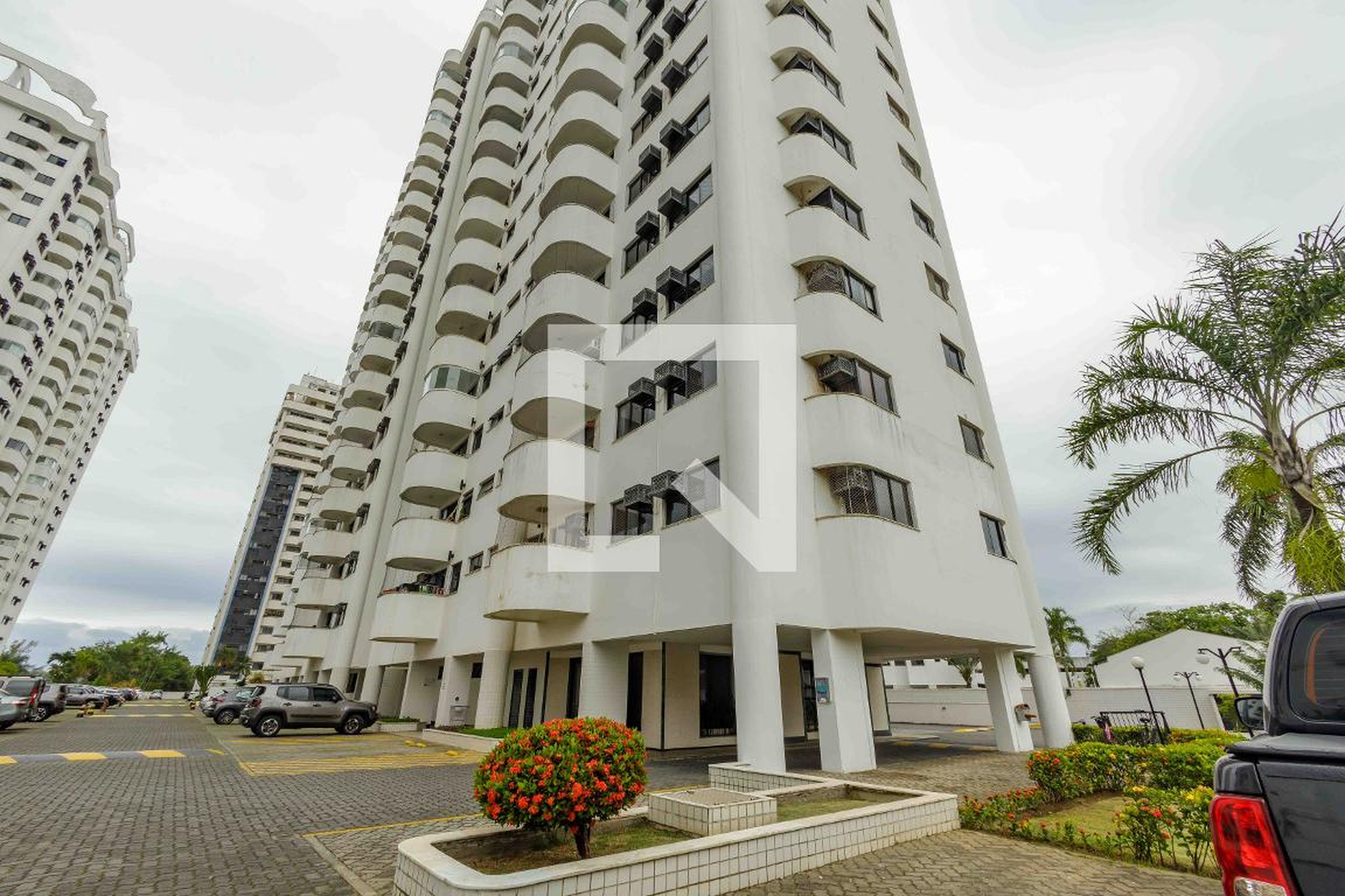 Fachada Condomínio Barra Bali