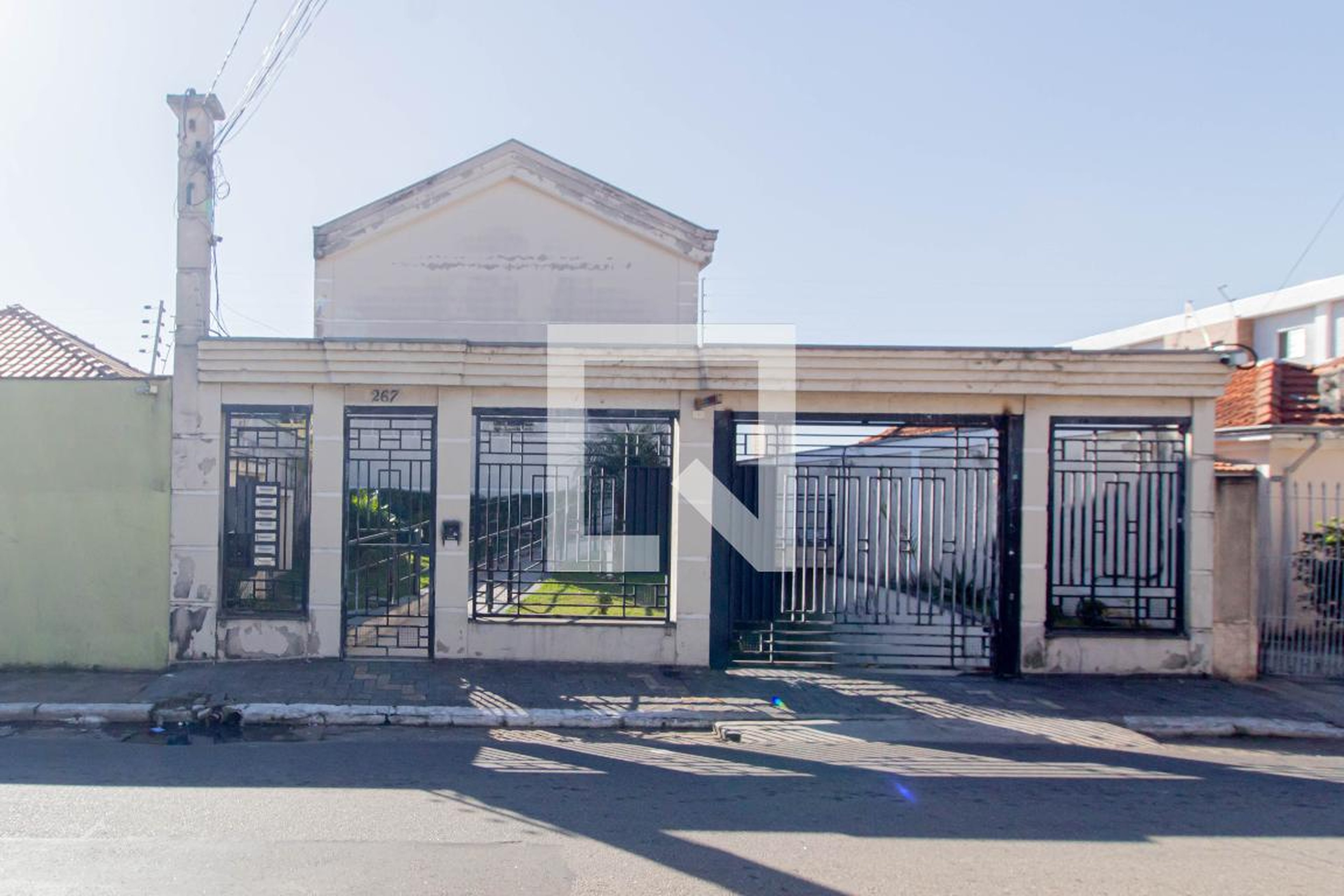 Fachada Condomínio em Rua Maria Teresa Assunção, 267