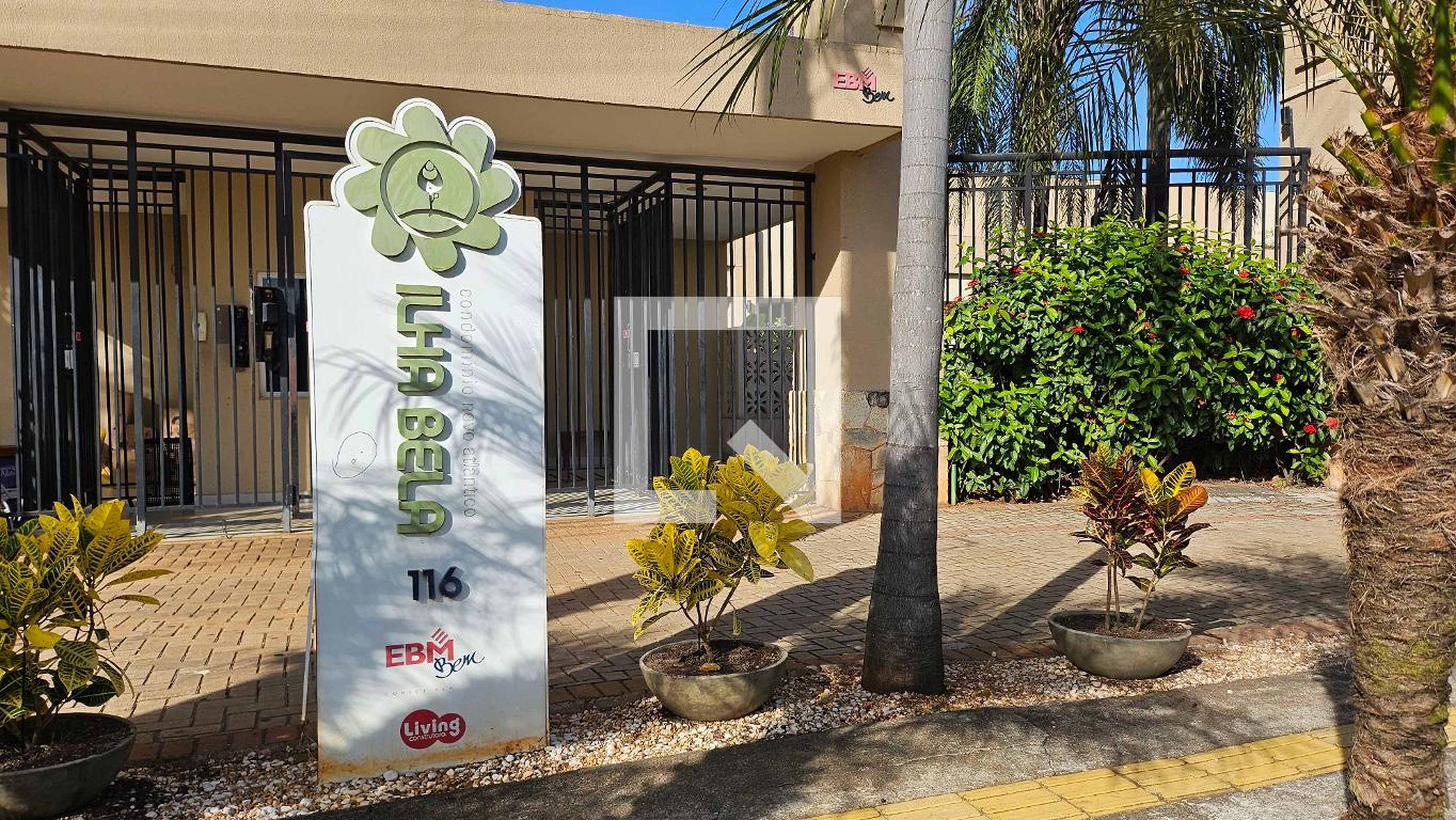 Fachada Condomínio Ilhabela