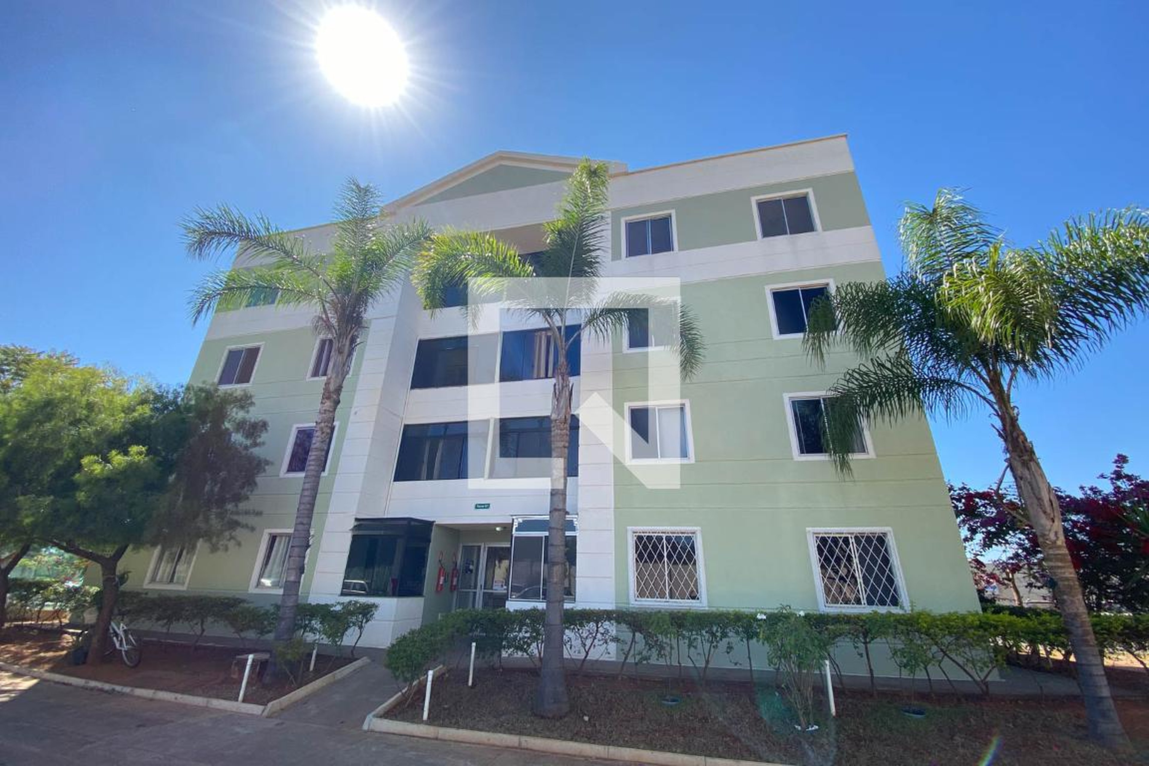 Fachada Condomínio em Quadra QC 2 Rua B, 2