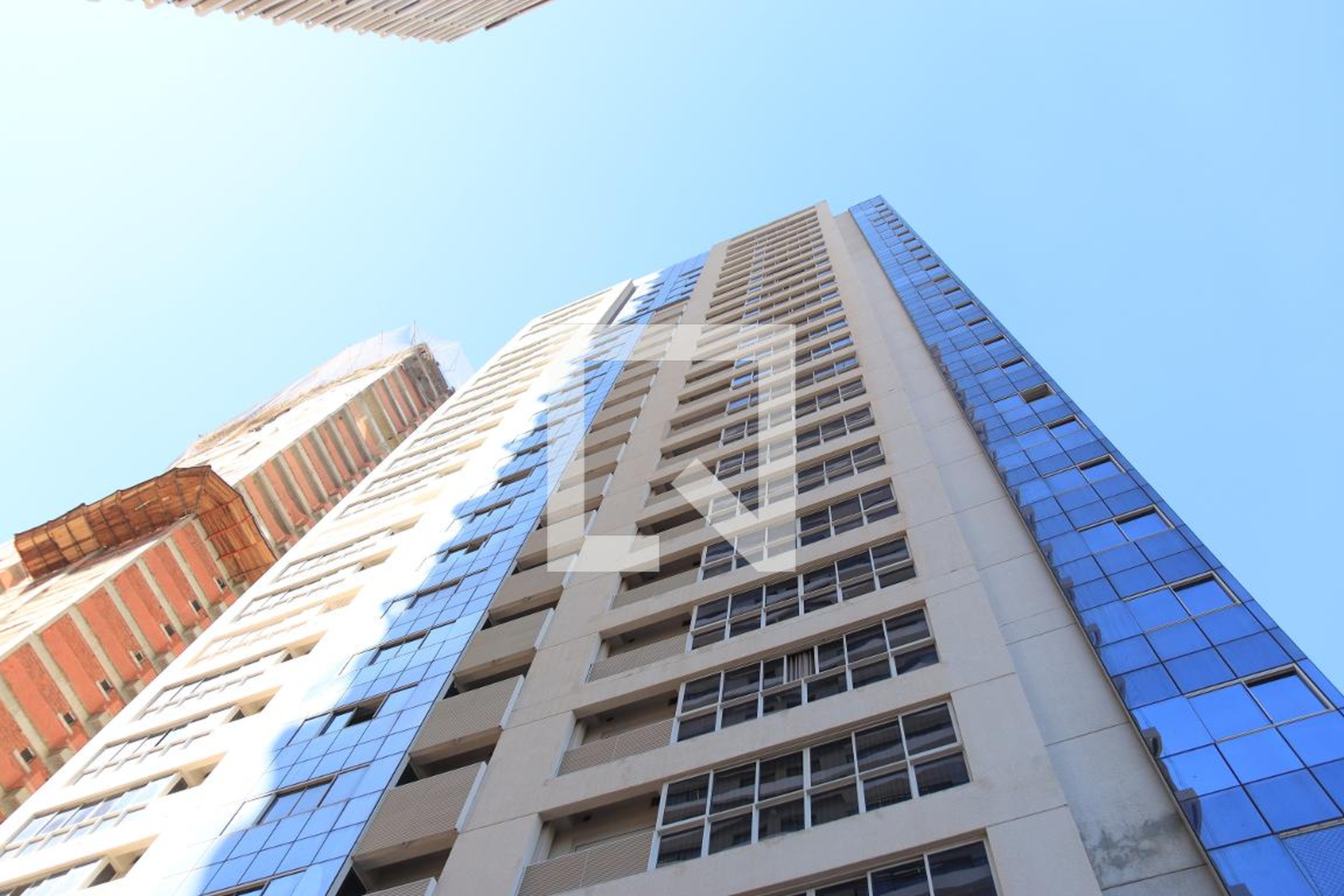 Fachada Condomínio Quasar Marista