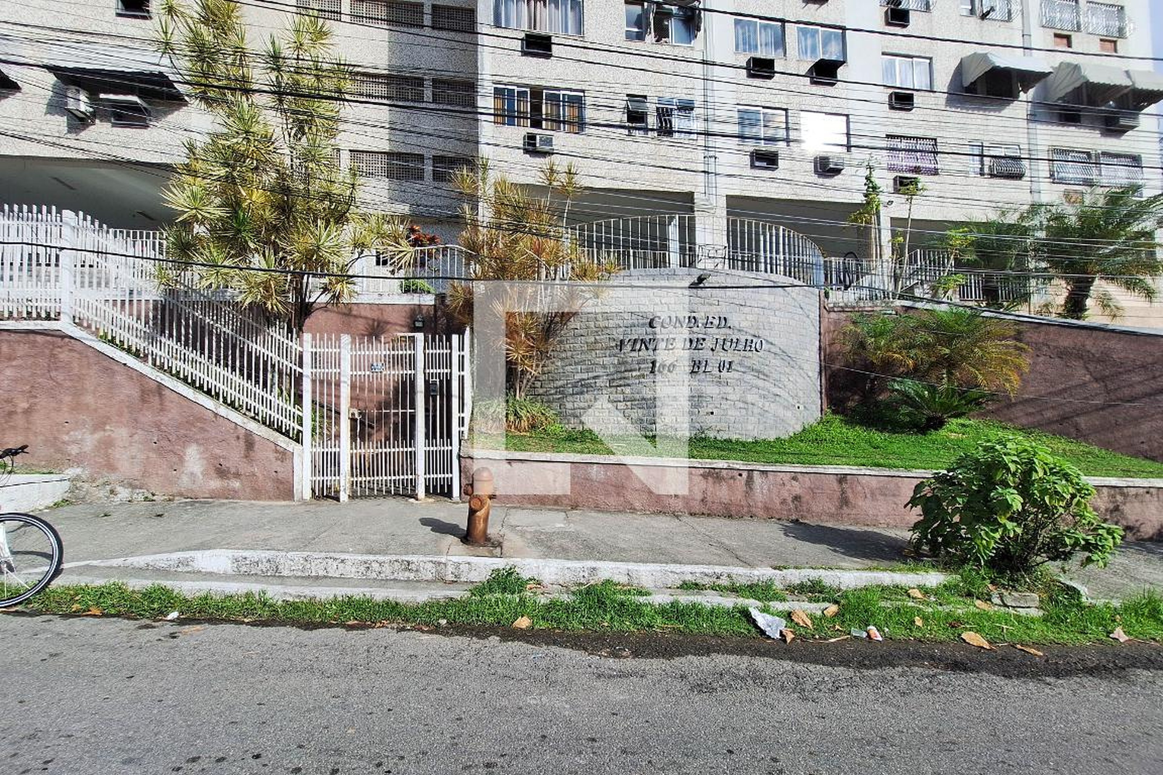 Fachada Edifício Vinte de Julho