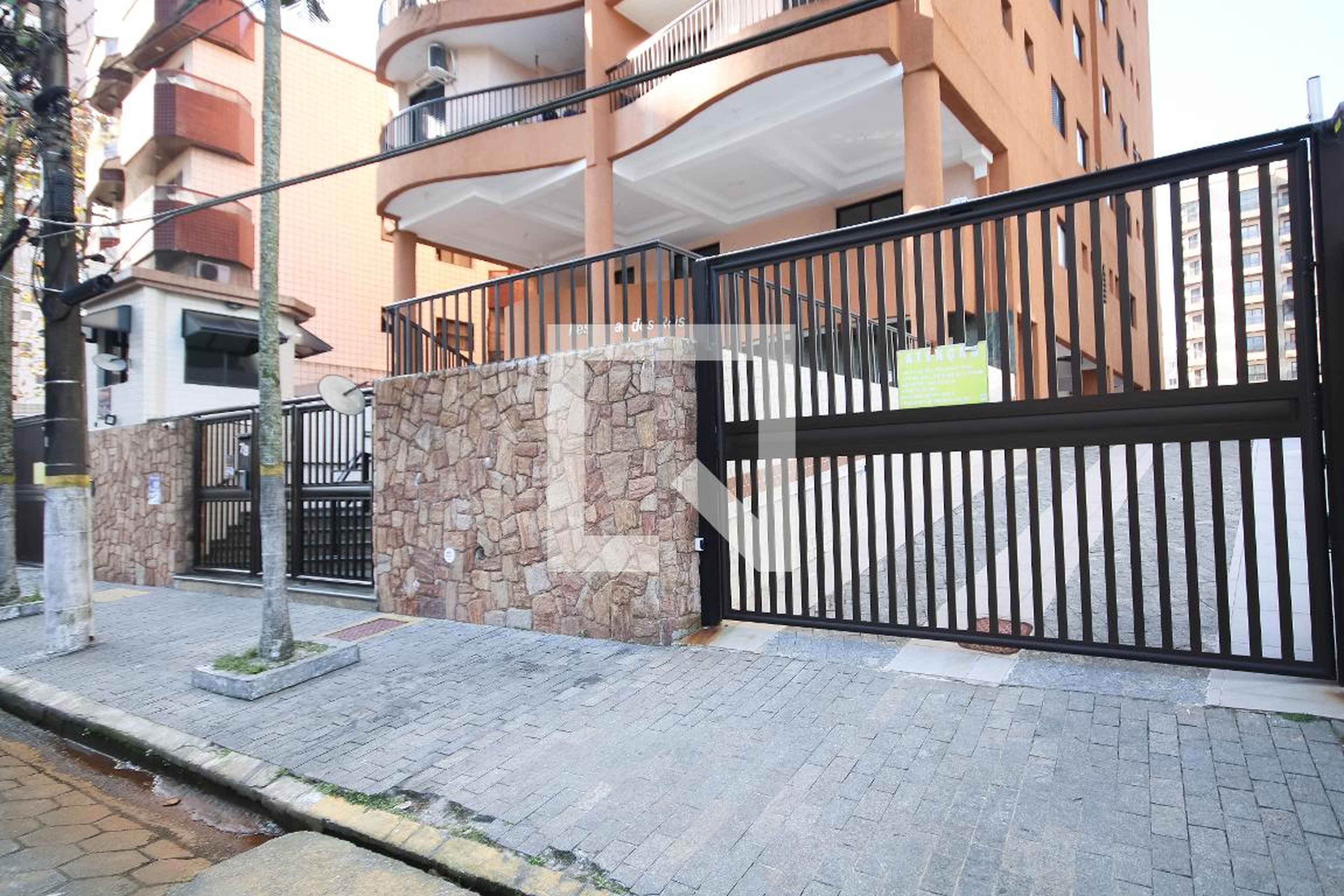 Fachada Condomínio Solar dos Reis
