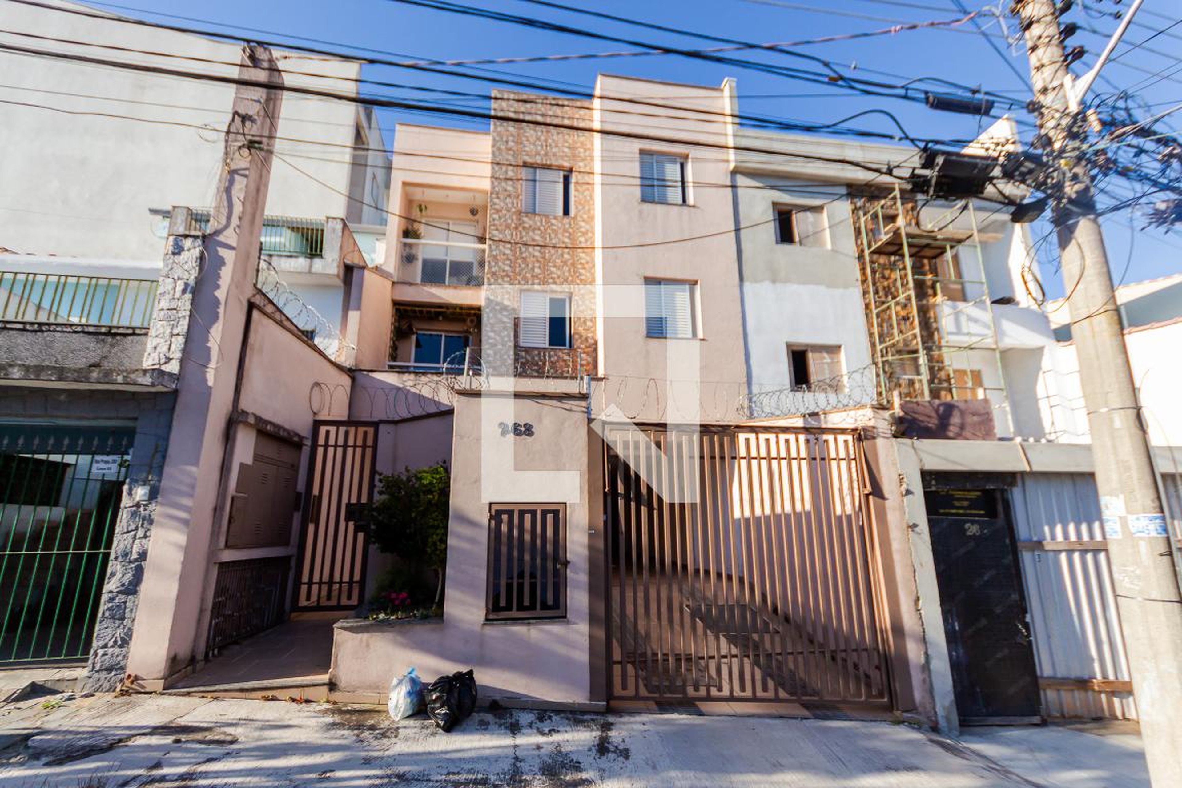 Fachada Condomínio em Rua Praga, 268