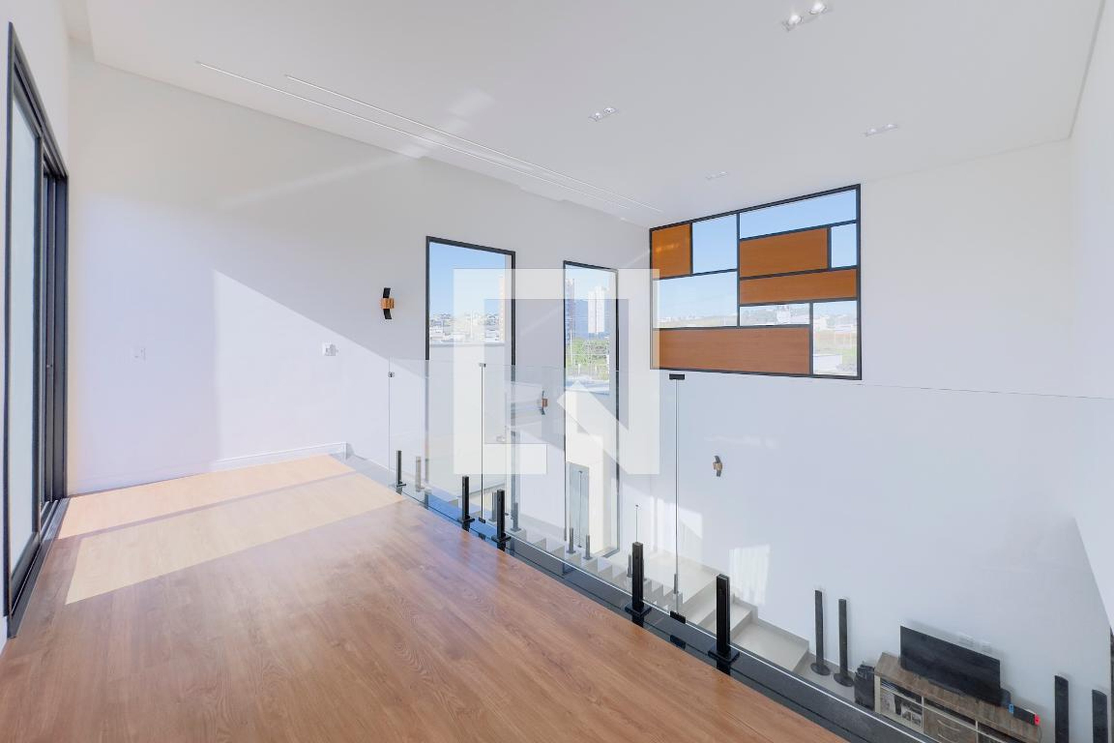 Hall Condomínio em Rua Maria Ferreira de Carvalho, 109