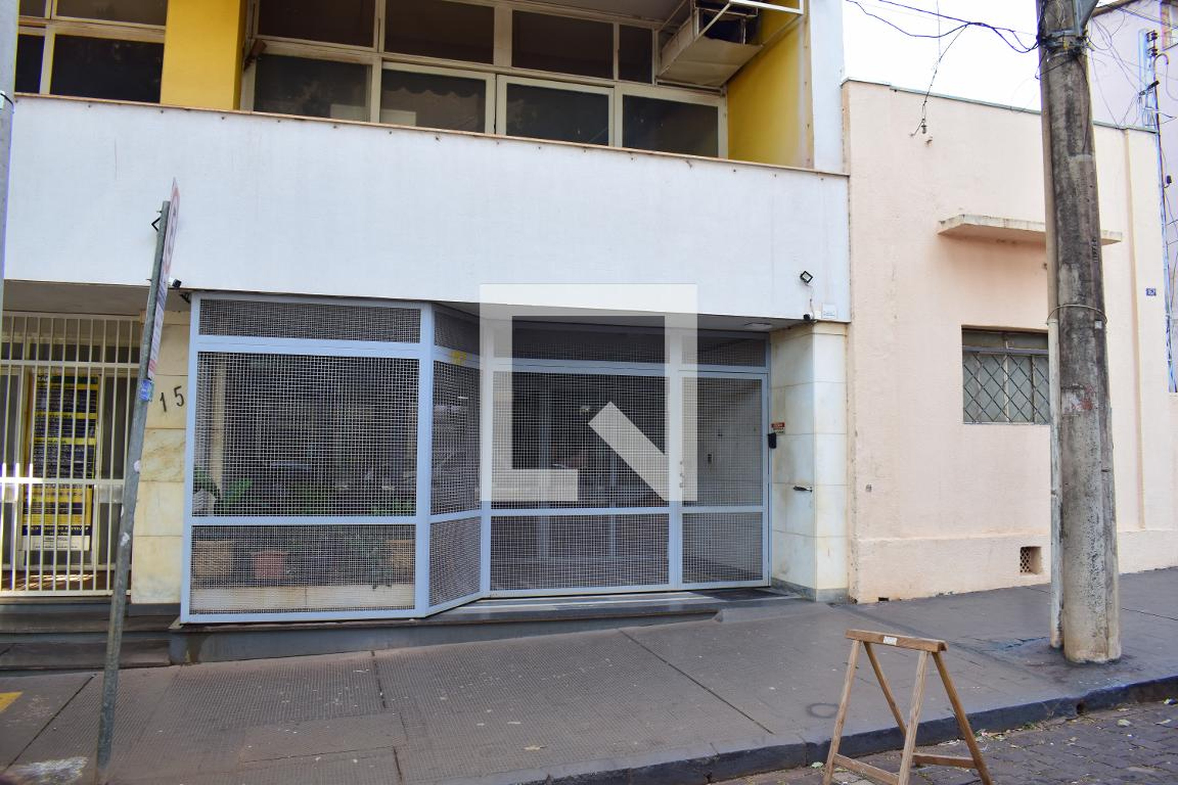 Fachada Condomínio Casa Portugal