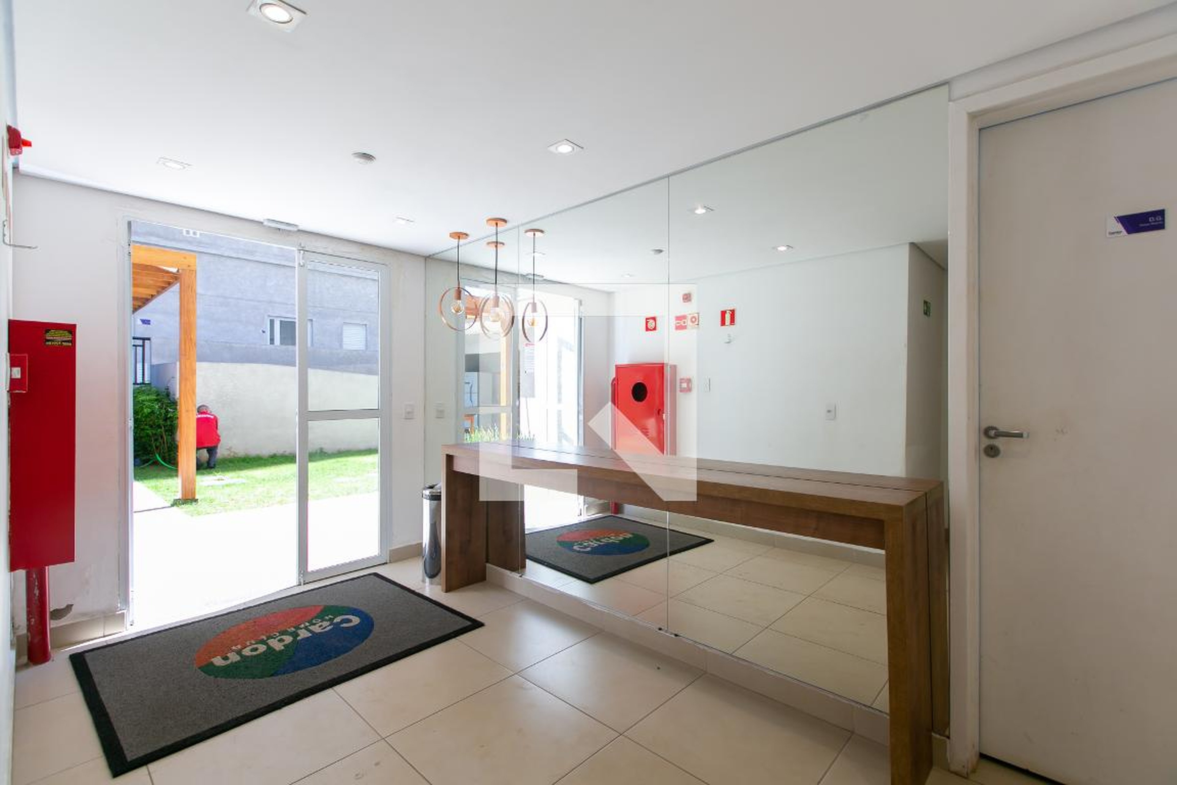 Hall Social - Cardon Home Club