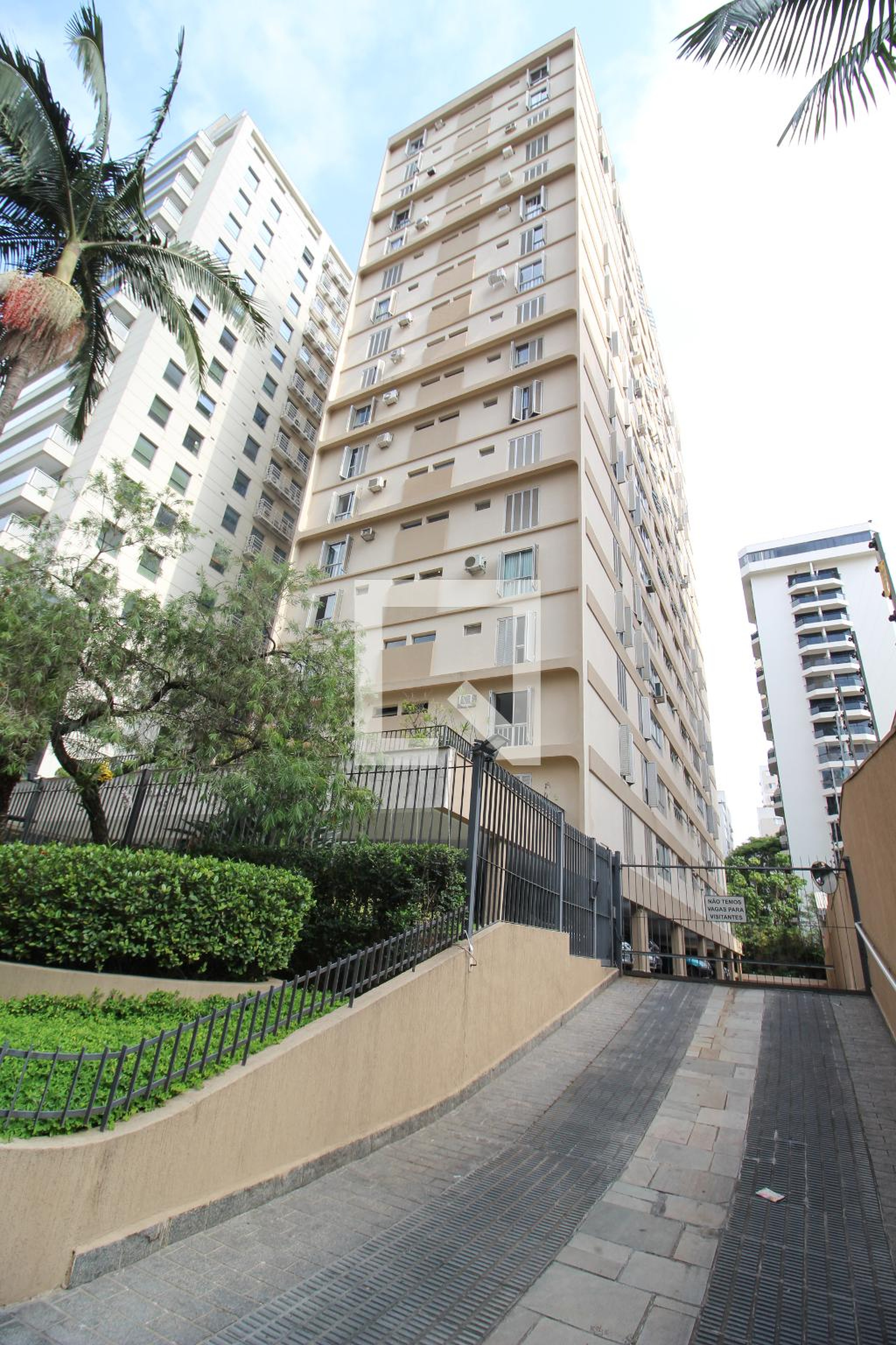 Fachada Condomínio Guaraci