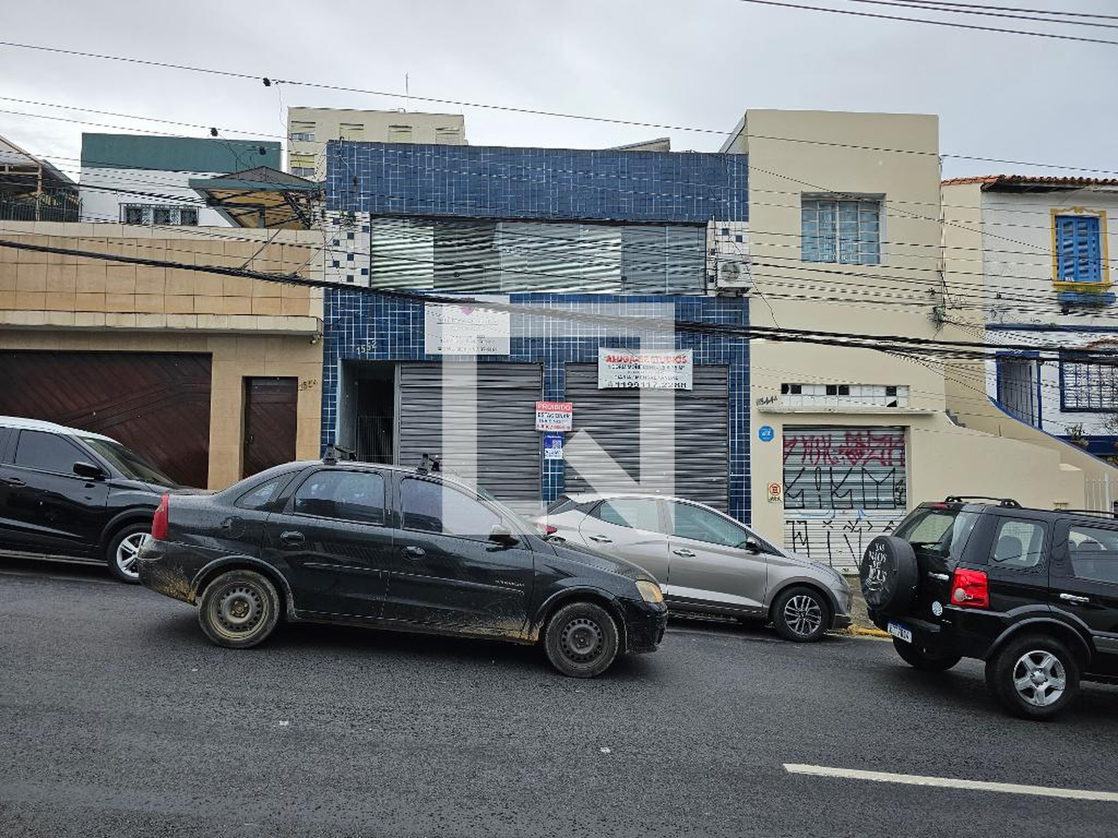 Fachada Condomínio em Rua Tito, 1552