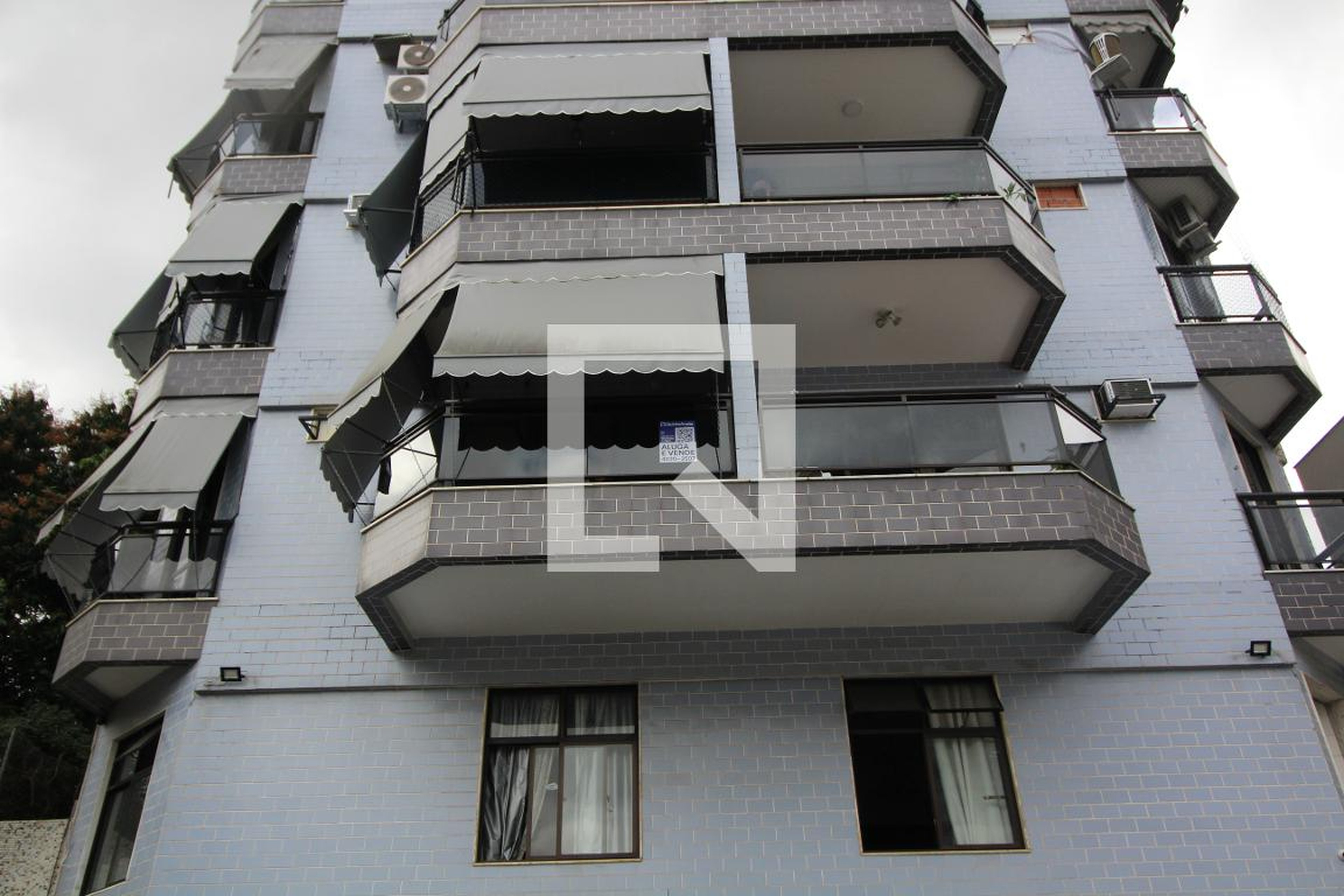 Fachada Condomínio Carlos Figueiredo