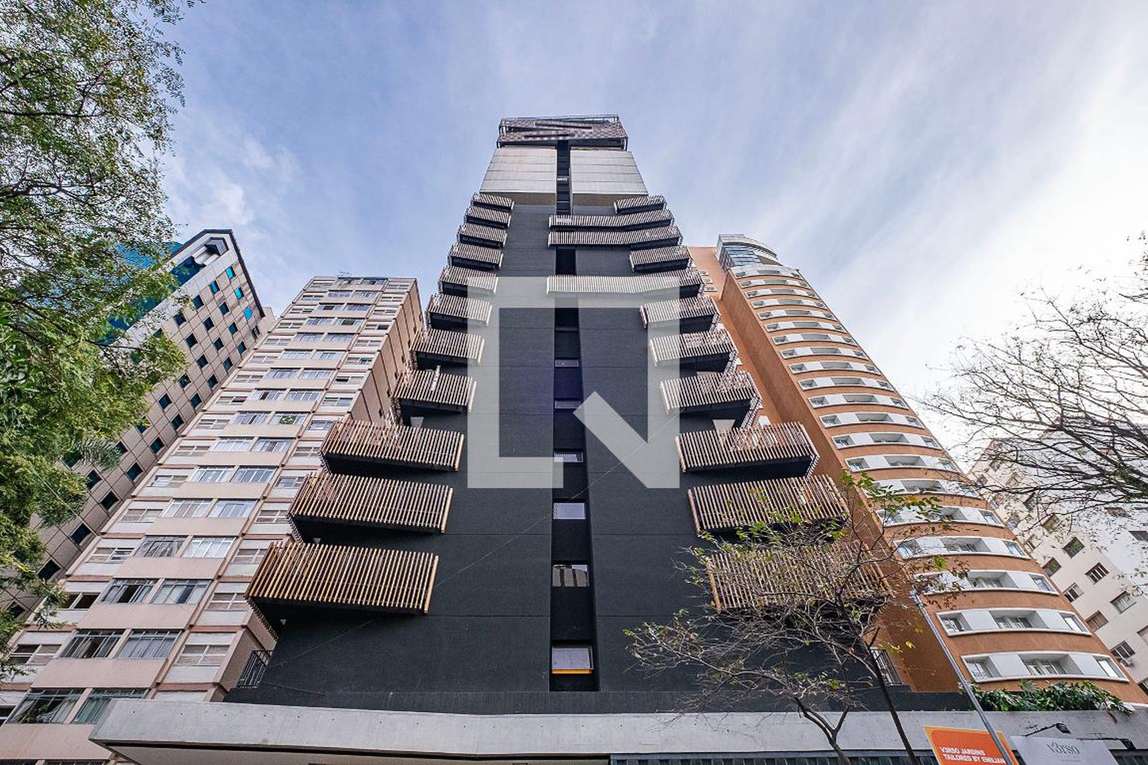 Fachada Condomínio em Alameda Santos, 955