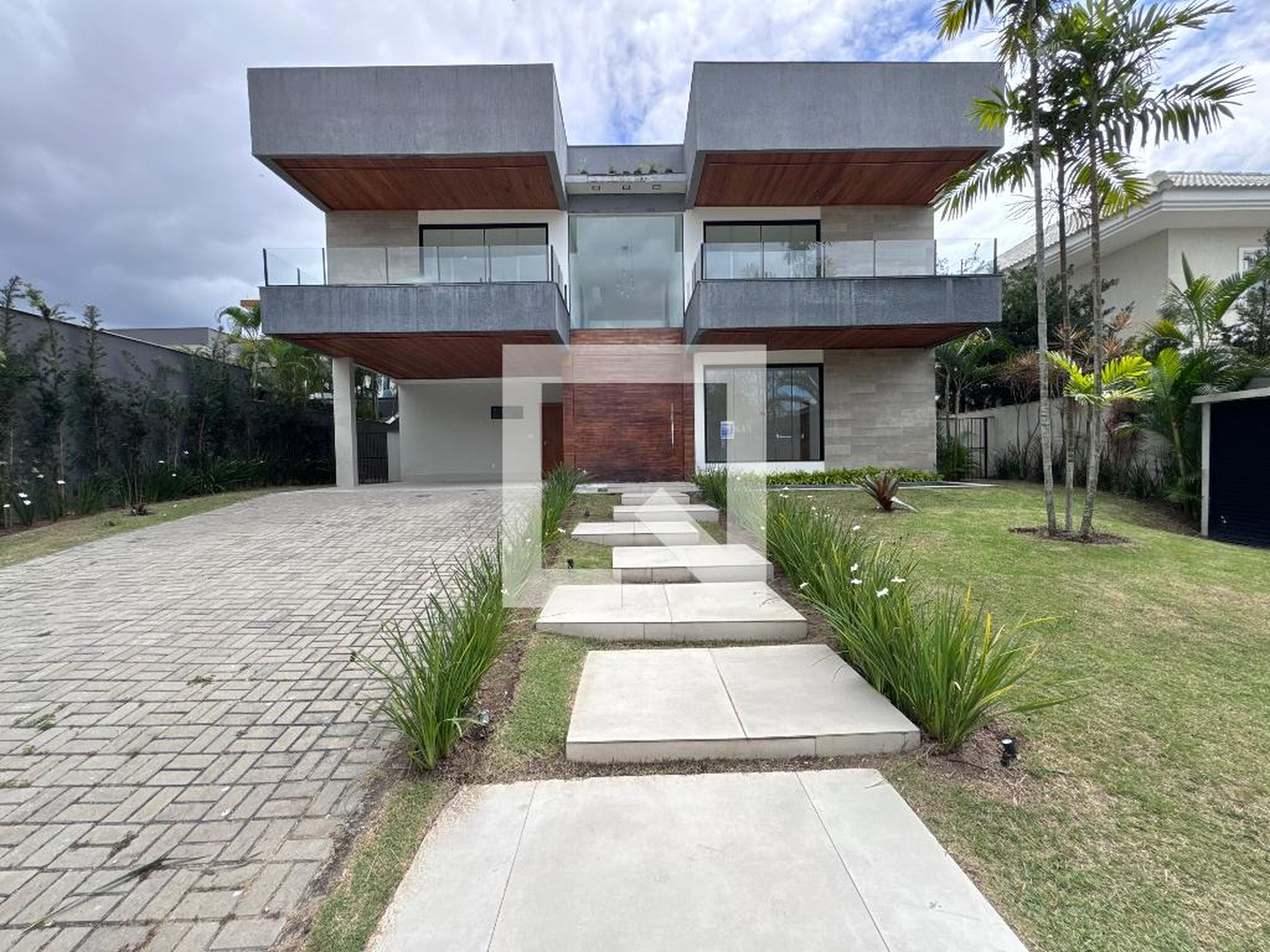 Fachada Condomínio em Rua Carlos Otávio Flexa Ribeiro, 91