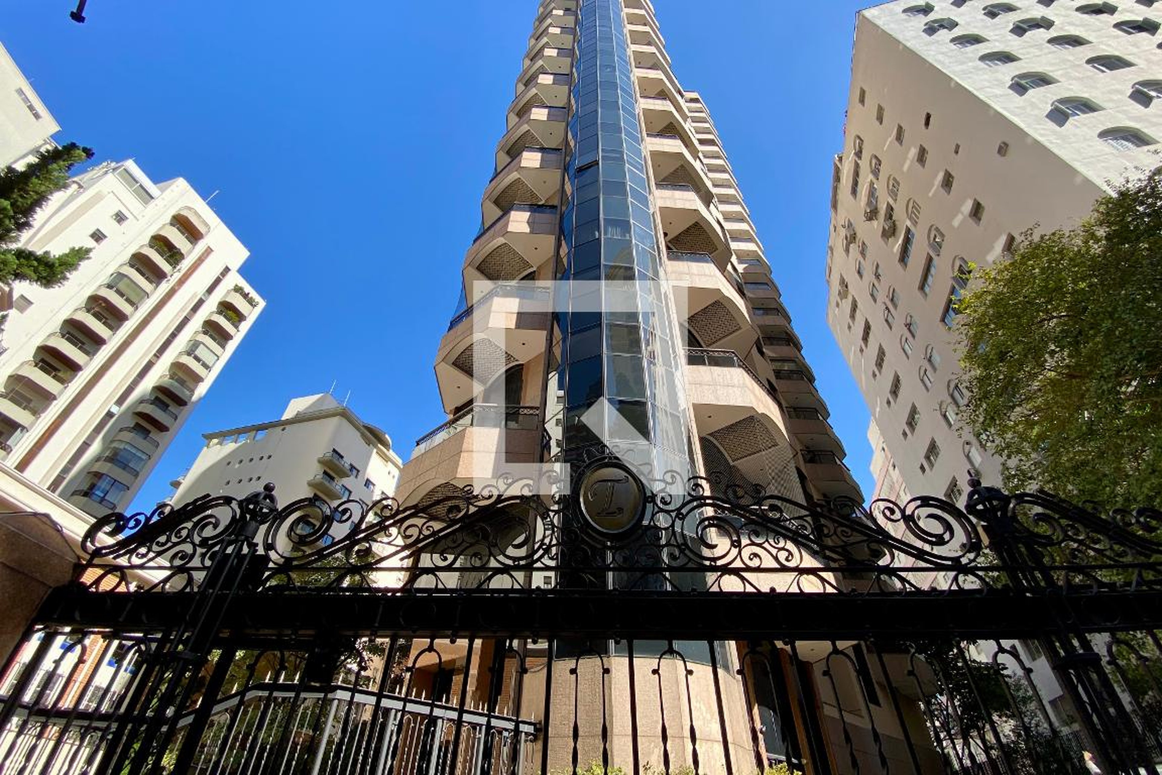 Fachada Condomínio Tiffanys Tower