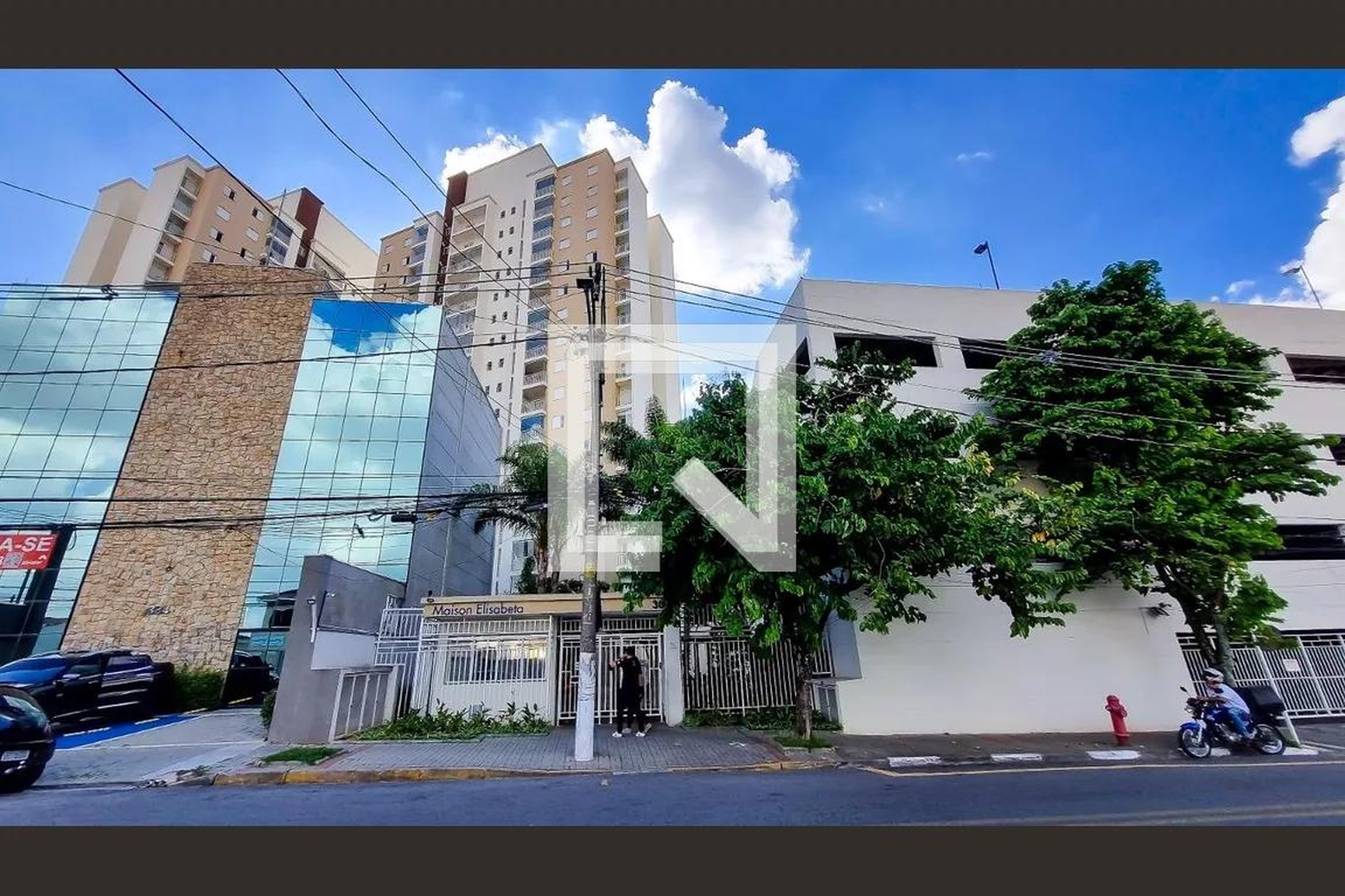 Fachada Condomínio Maison Elizabeta
