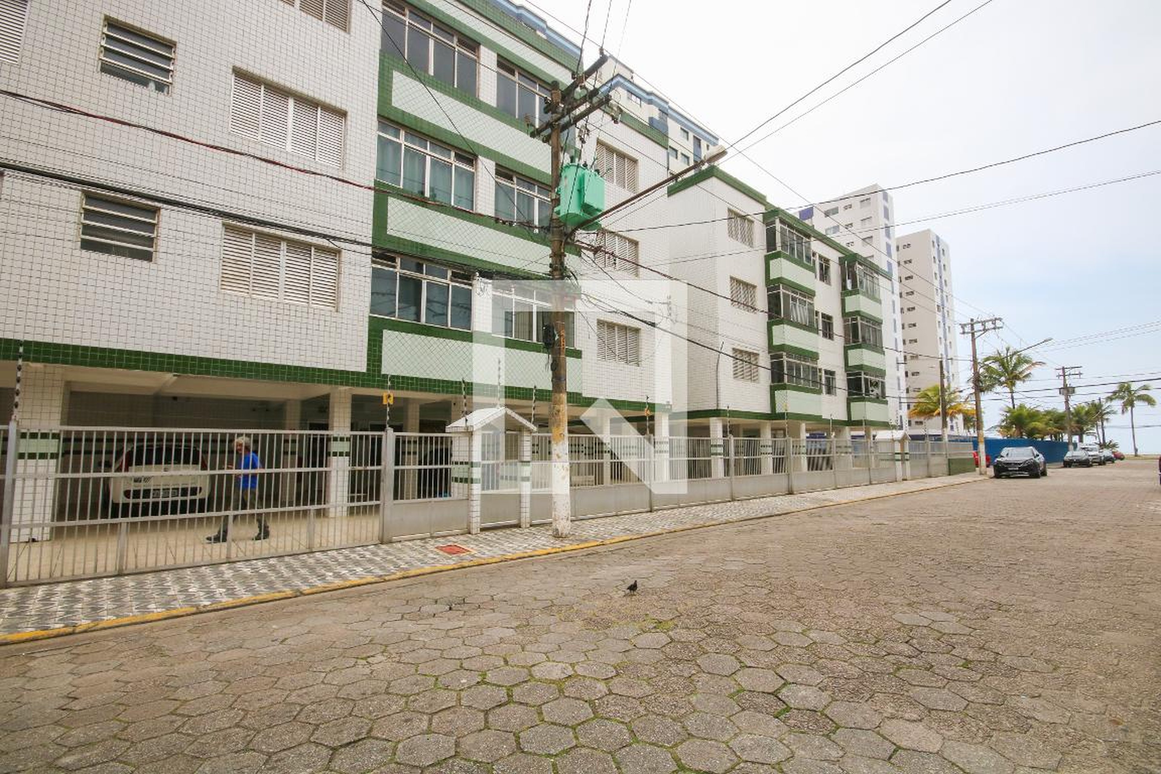 Fachada Condomínio em Rua Teófila Vanderlinde, 90