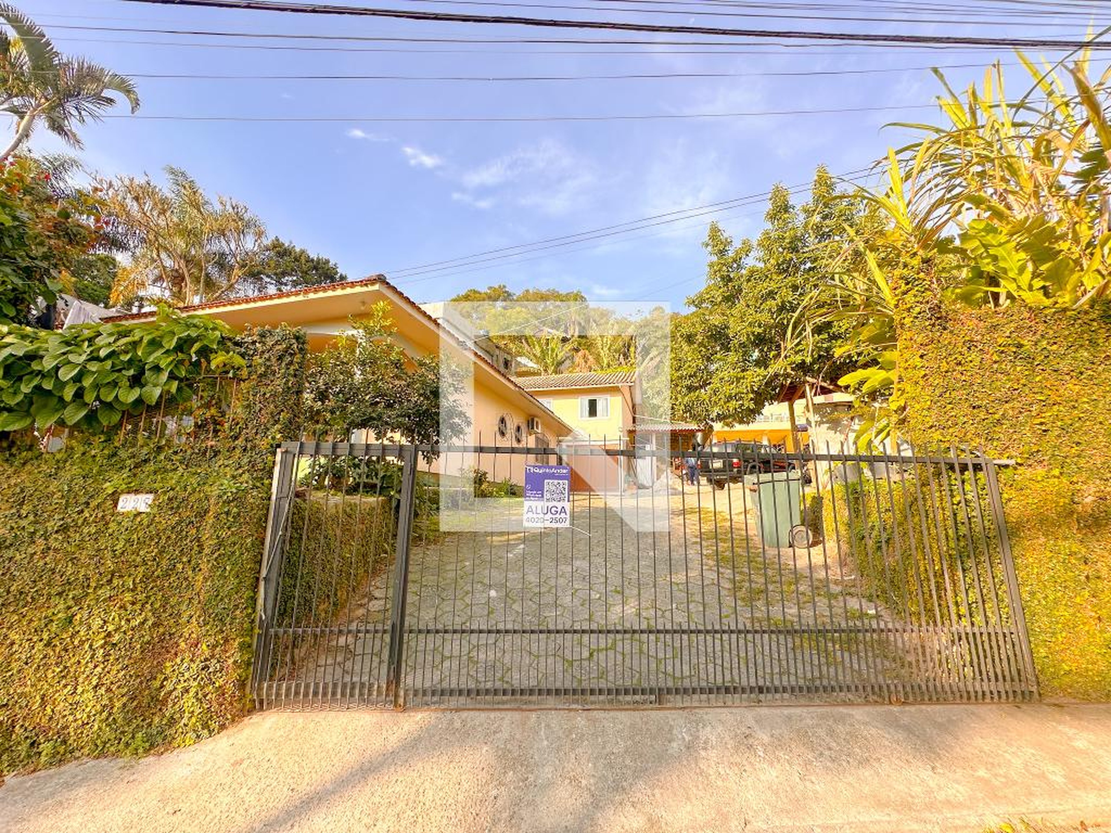 Fachada Condomínio em Servidão Anhatomirim, 227