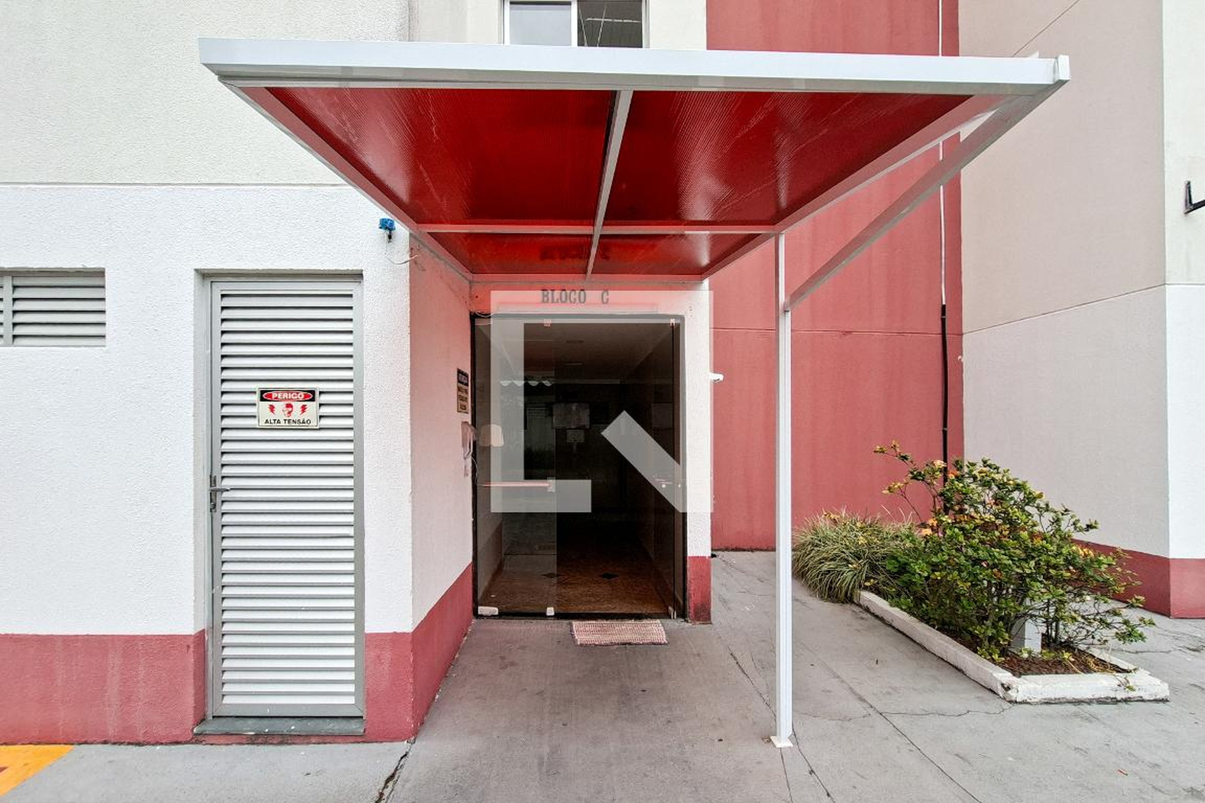 Hall de entrada - Jose Eustaquio