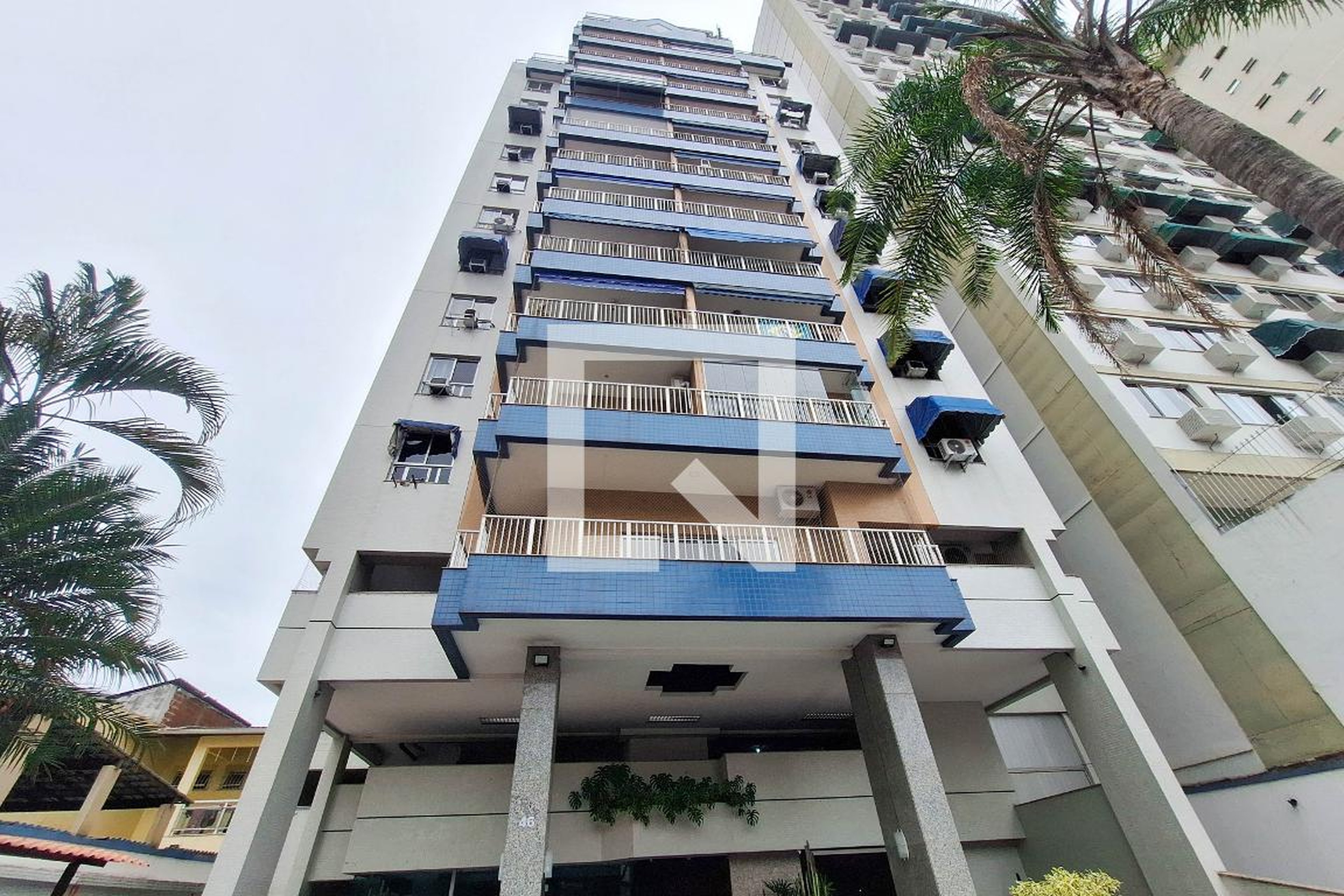 Fachada Condomínio Village Santa Rosa