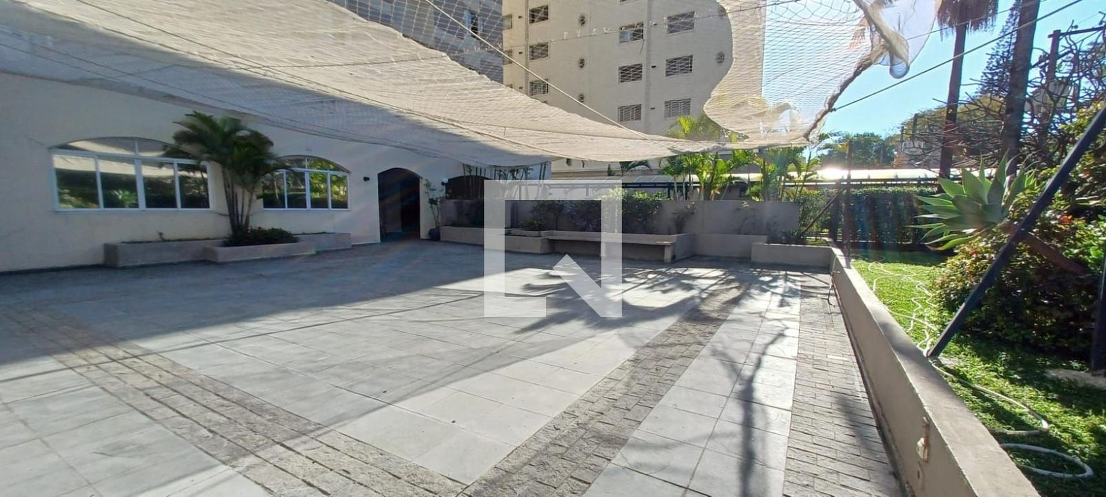 Entrada - Edifício Tripiti