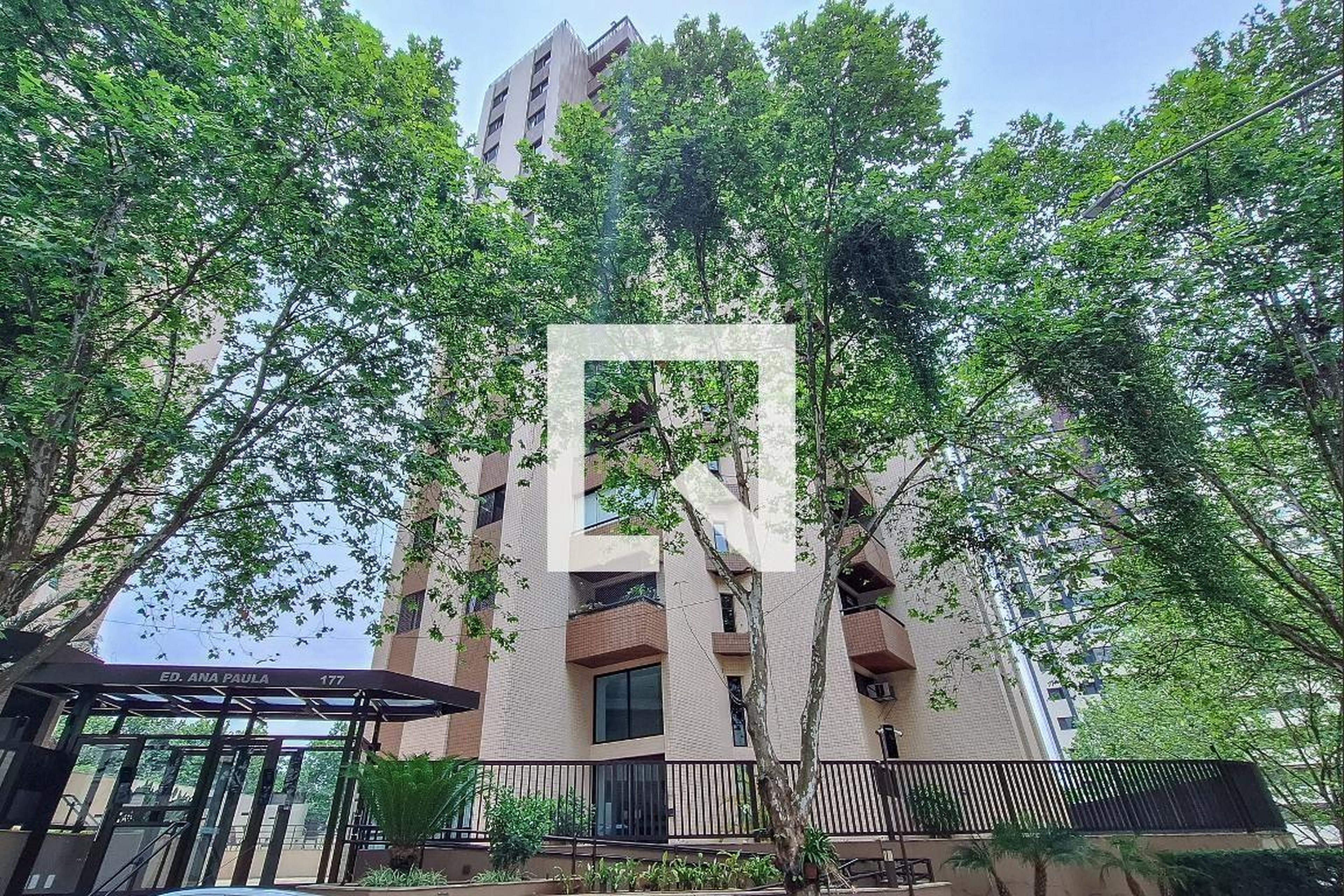 Fachada Edifício Ana Paula