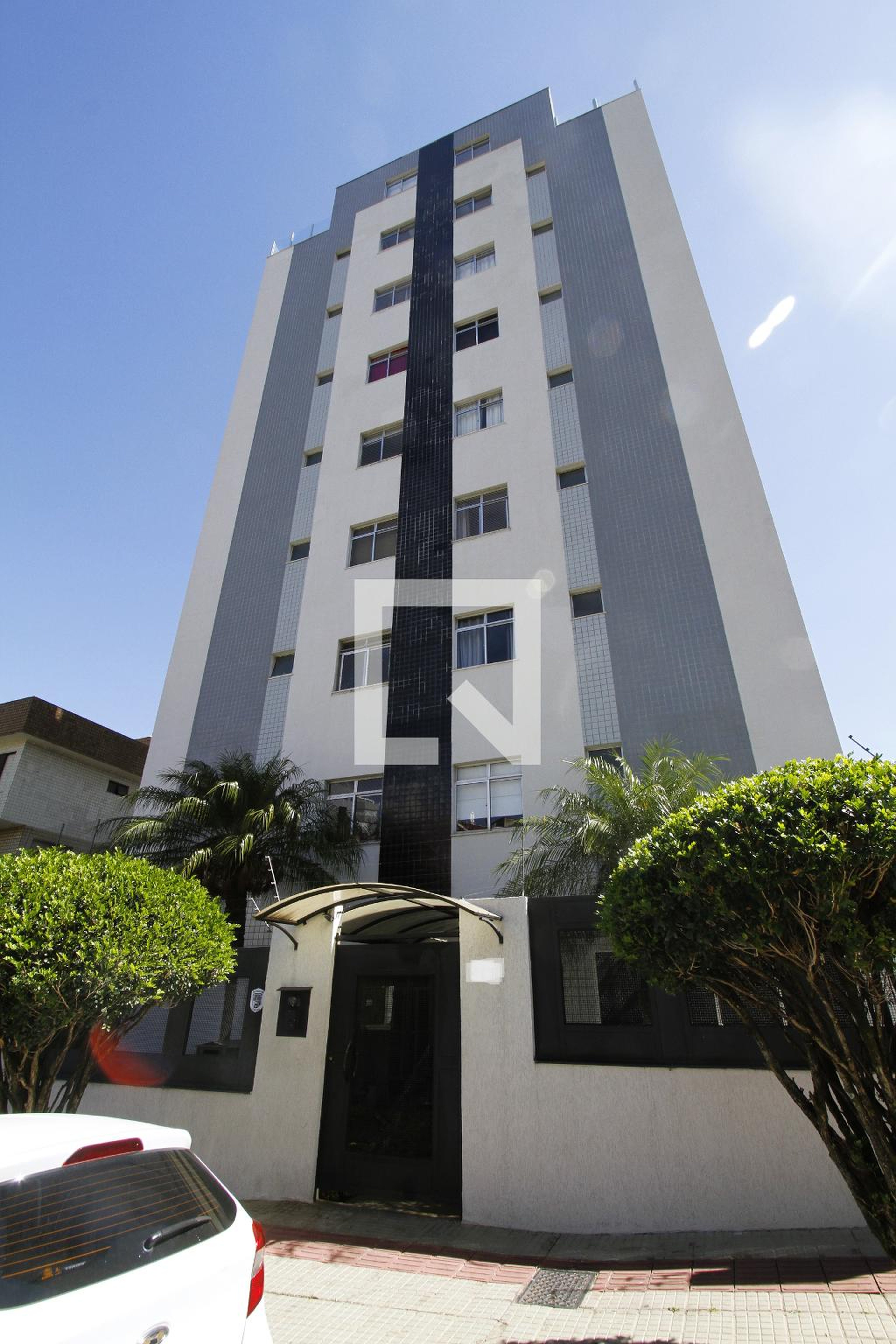 Fachada do Prédio Edifício Cedro