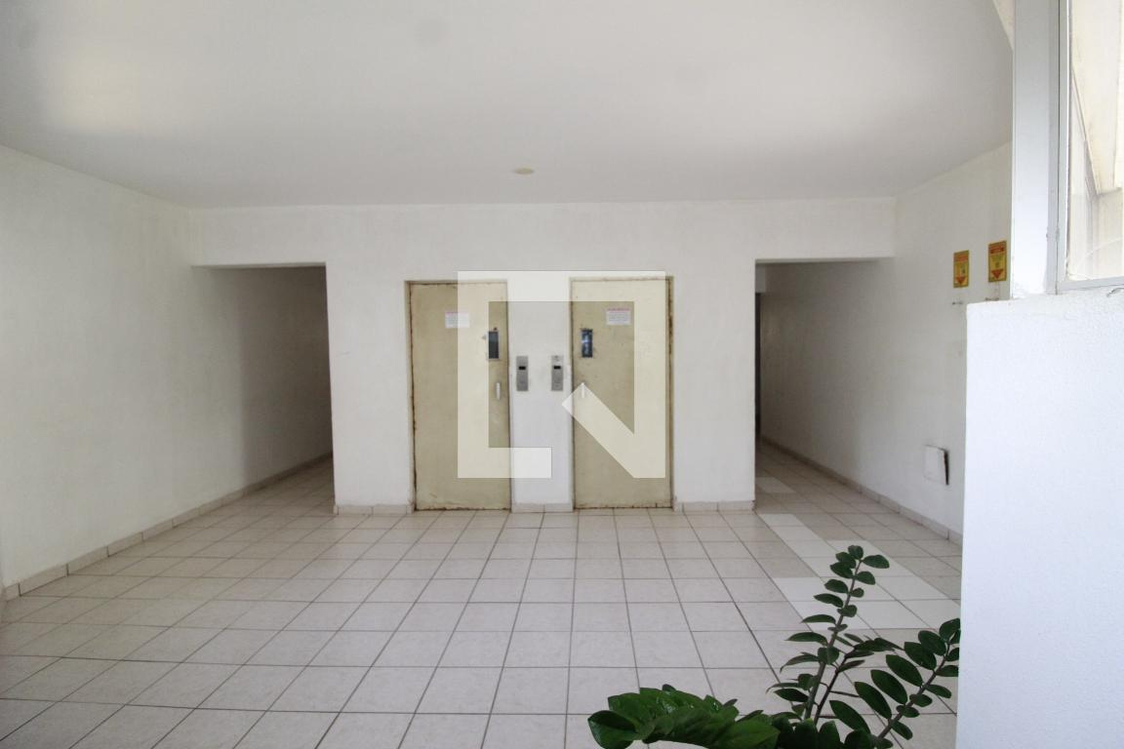 Hall - Costa do Atlântico