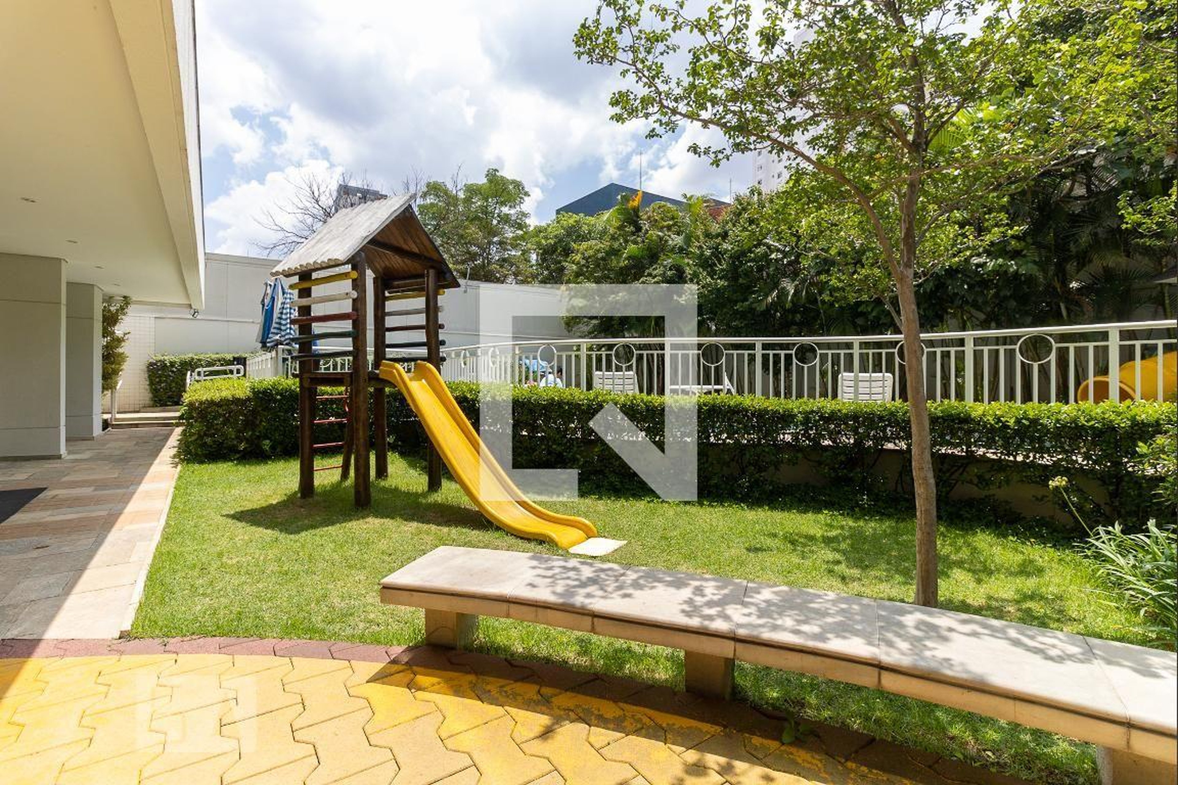 Playground - Pratical Life Space & View