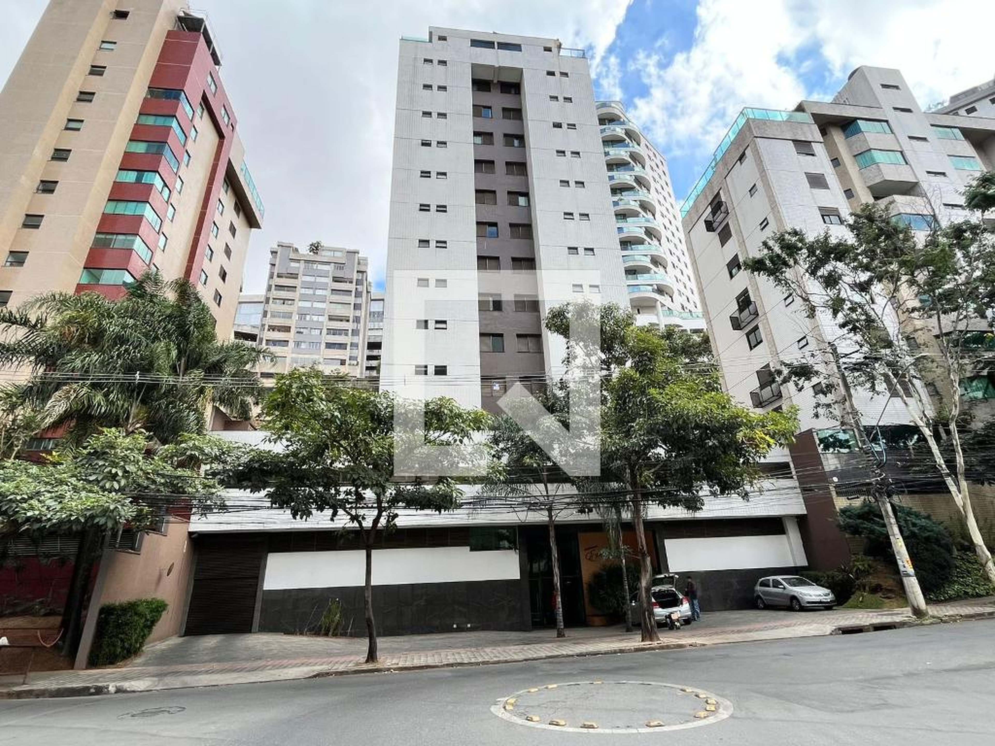 Fachada Edifício Emiliano