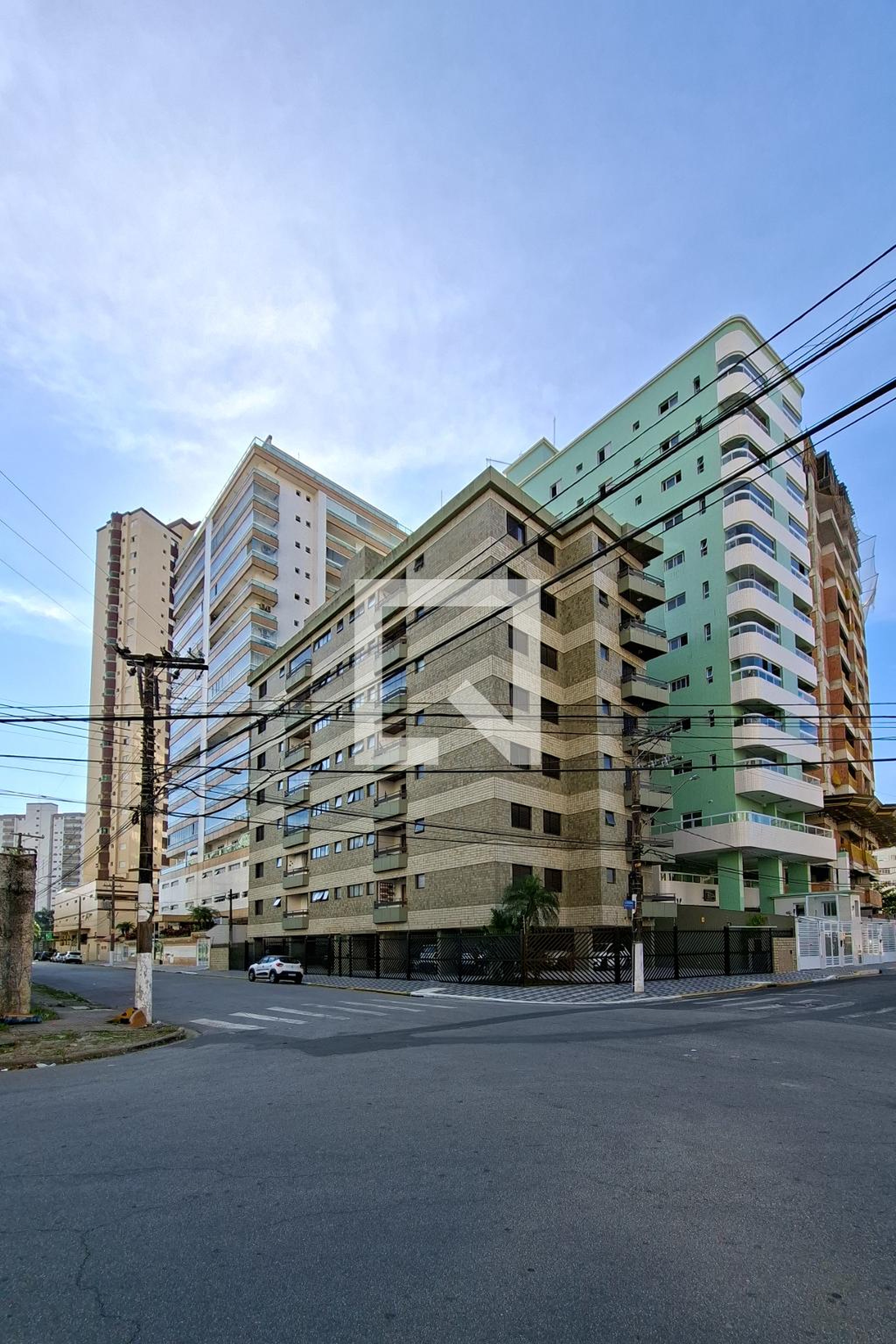 Fachada do Prédio Condomínio Coruna