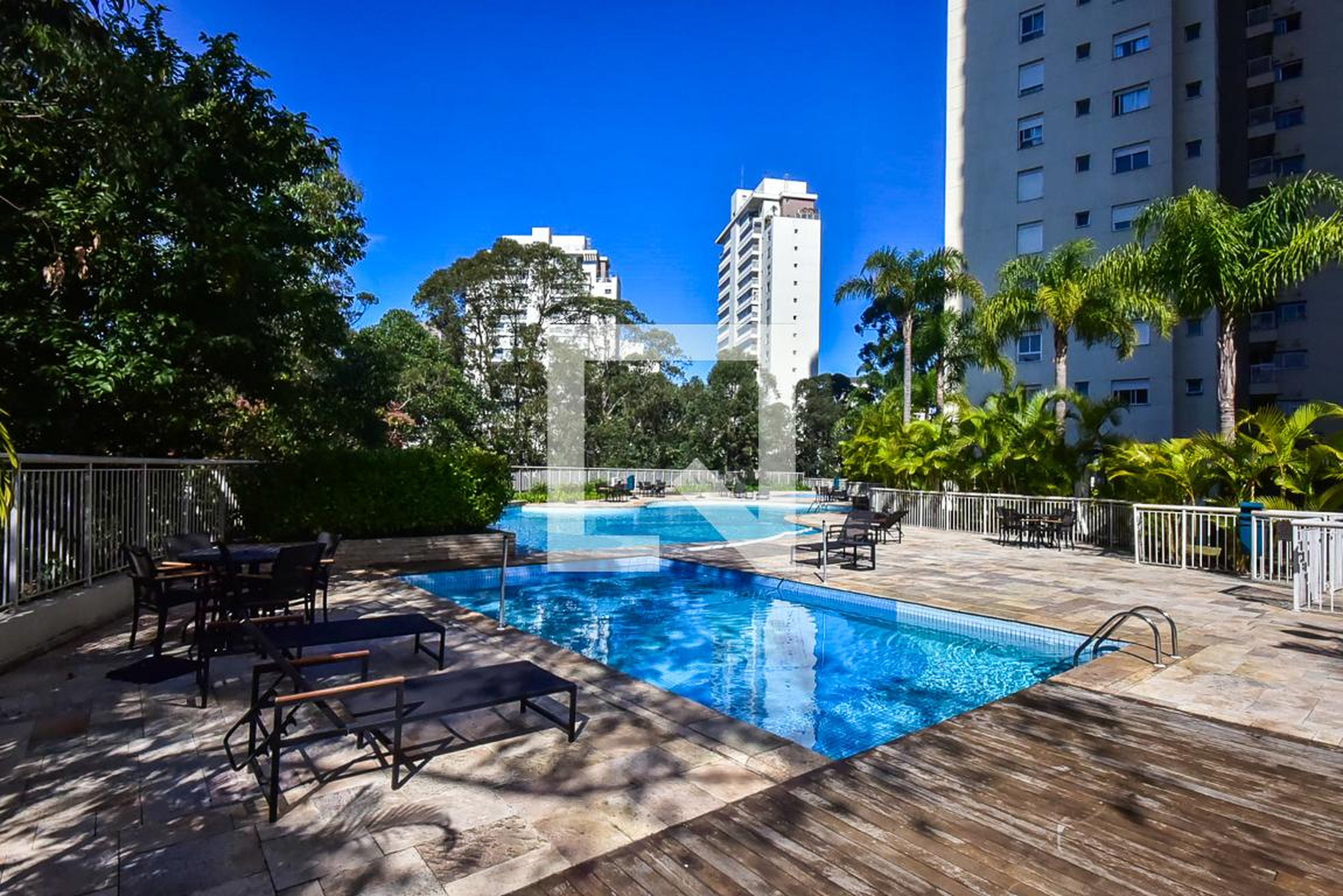 Piscina - Águas de Março