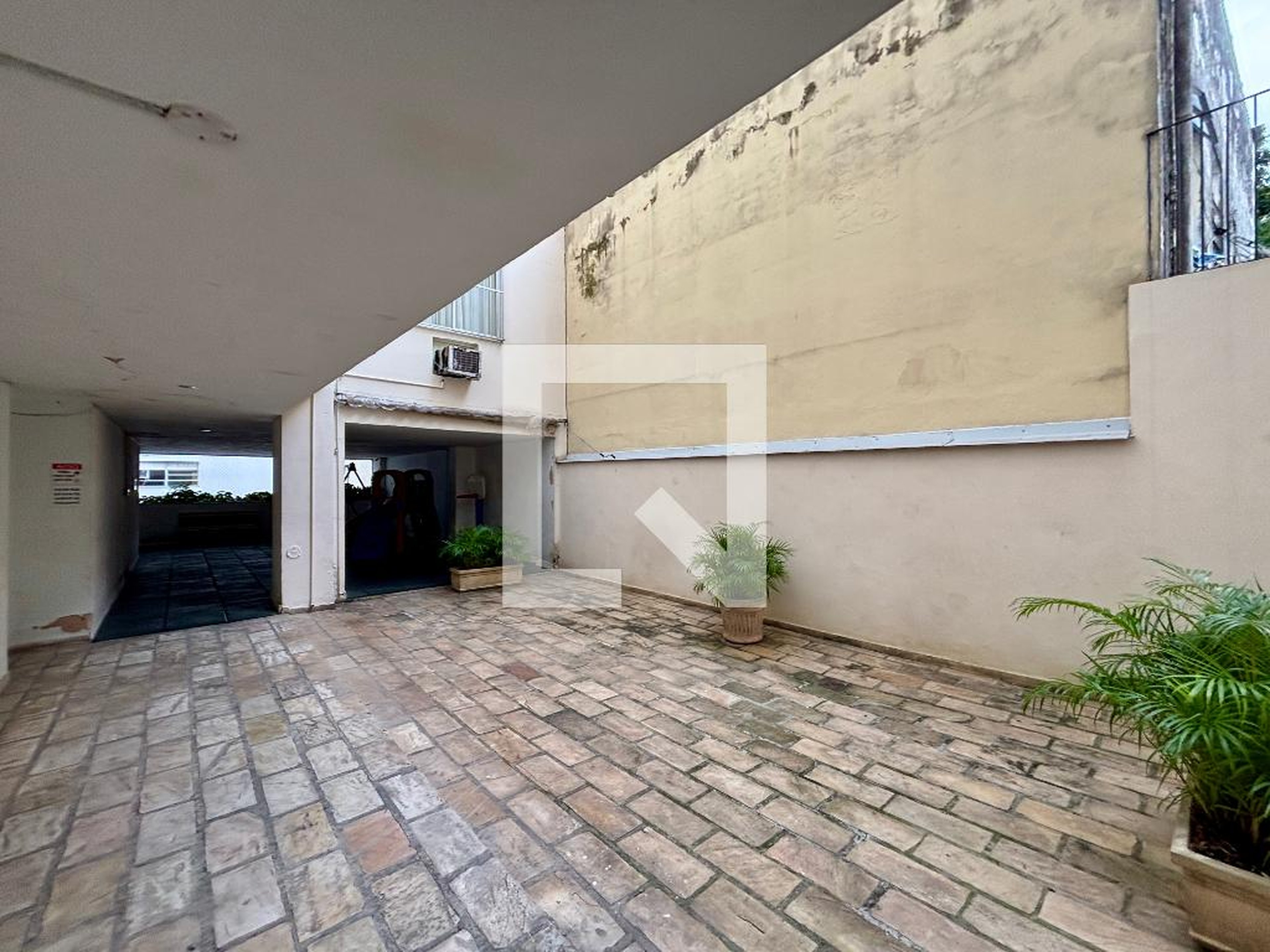 Área comum - D Louiza