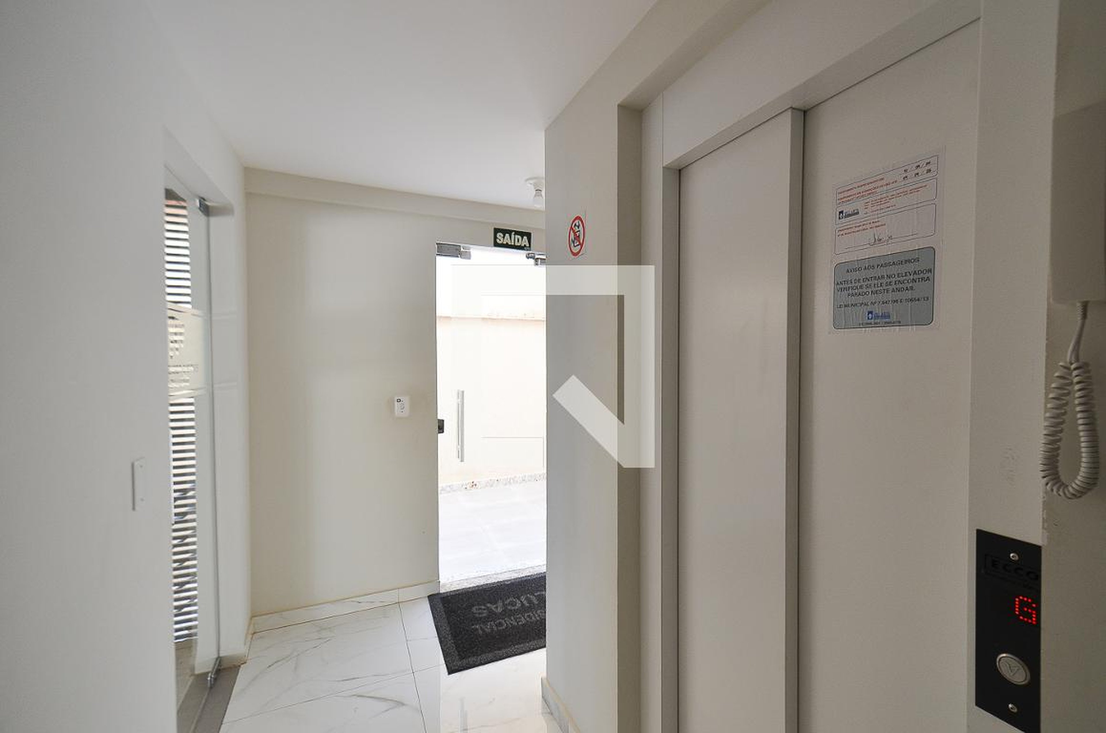 Hall de entrada - Residencial São Lucas