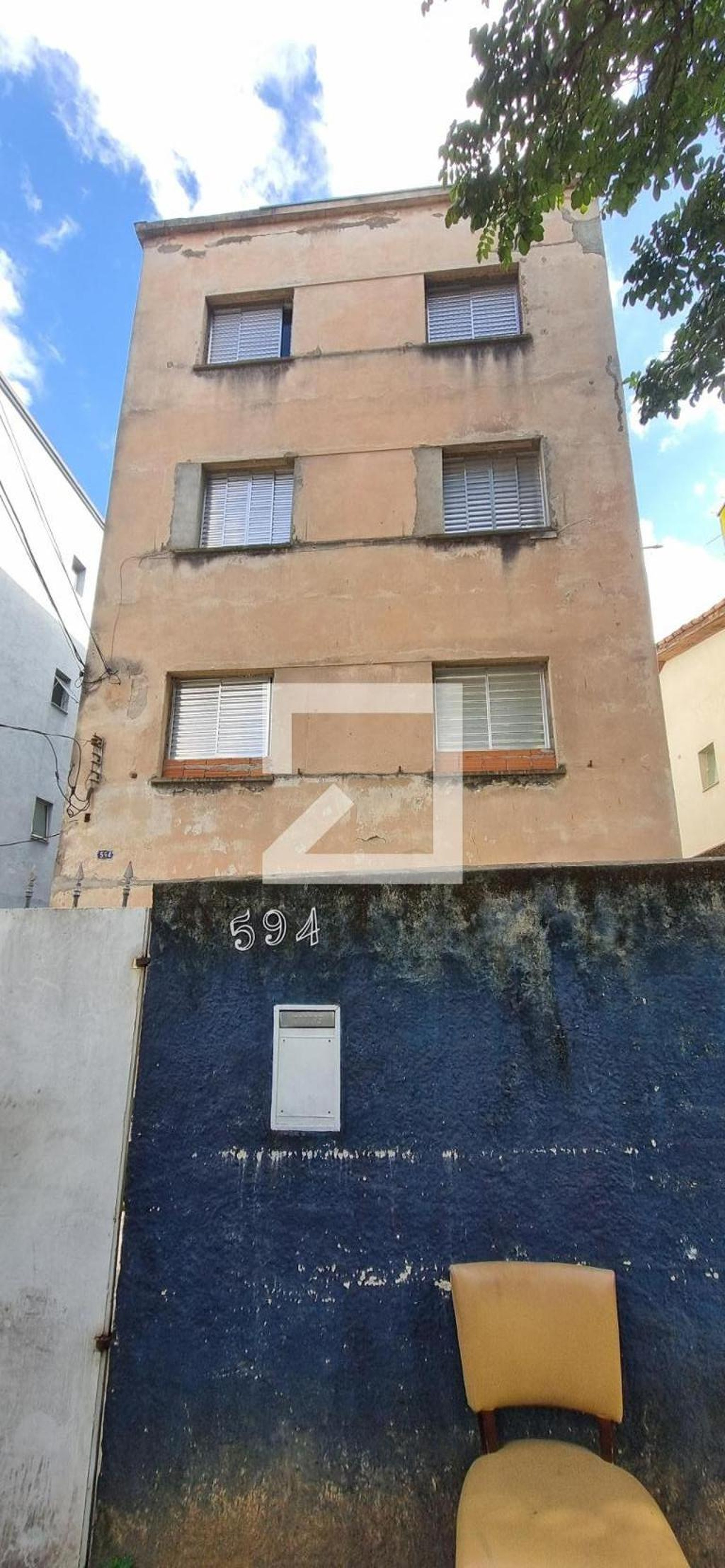 Fachada Condomínio em Rua Dom Armando Lombardi, 594