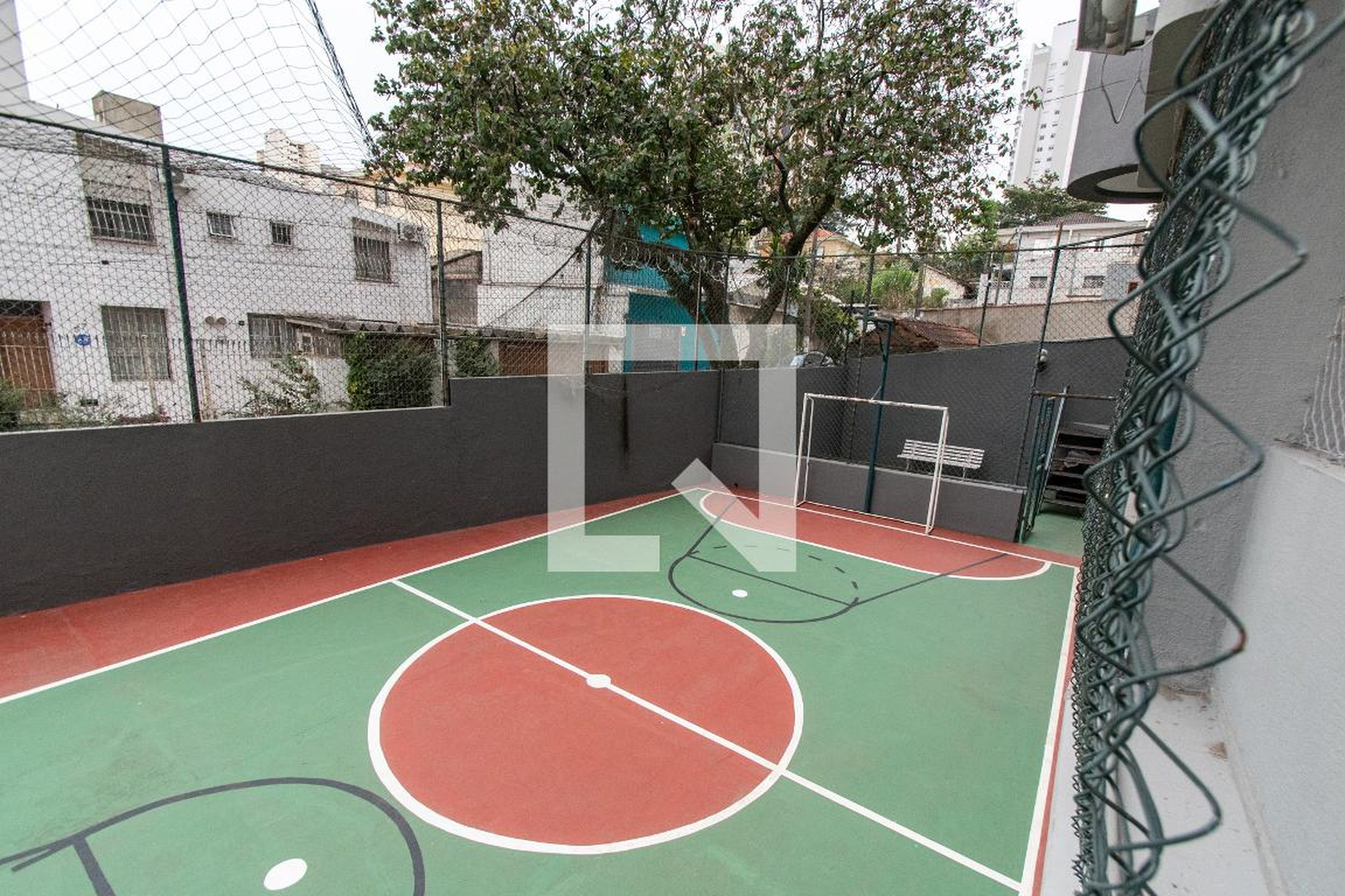 Quadra poliesportiva - Edifício Cruz Alta